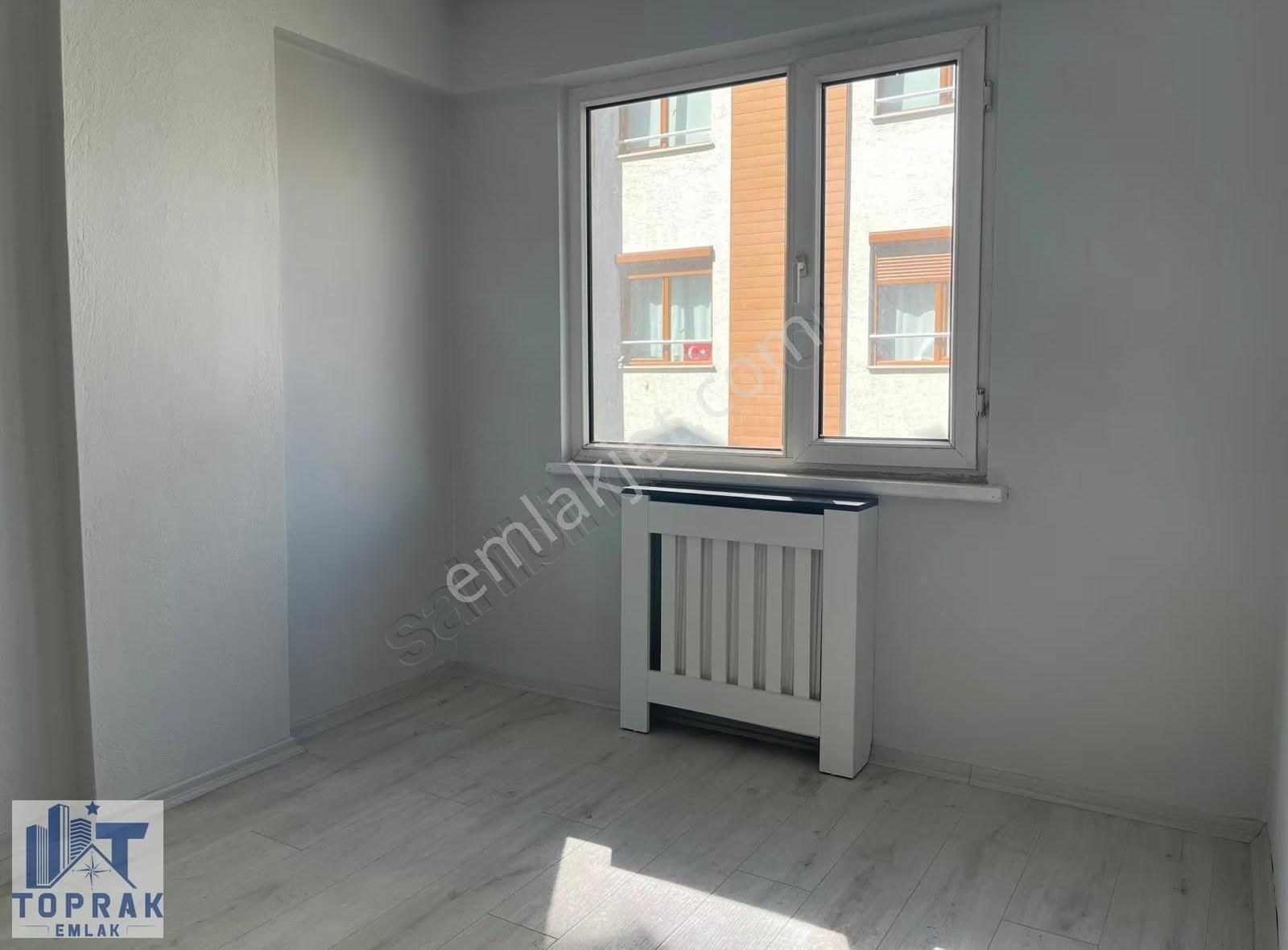 Toprak Emlak'tan Uluönder Mh / Tam Bakımlı / 60m2 / Kiralık 2+0 - Görsel 31