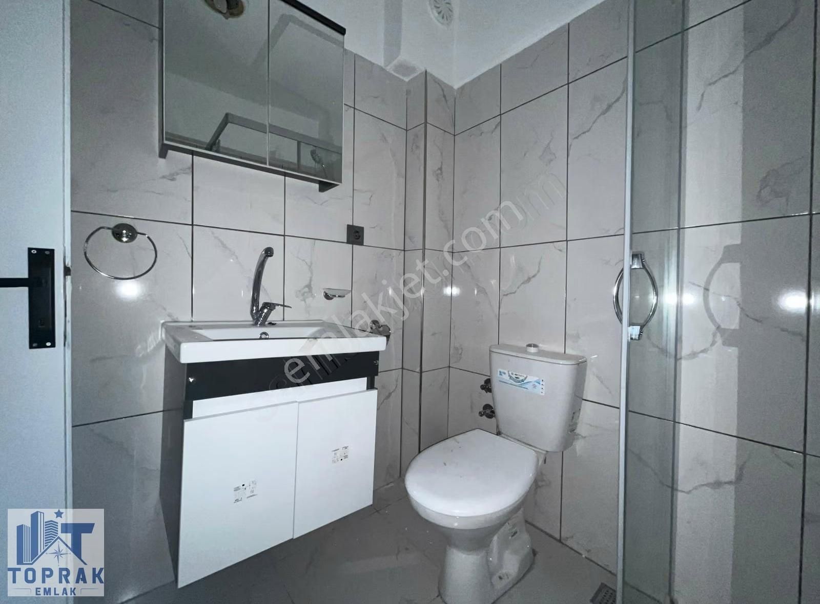 Toprak Emlak'tan Uluönder Mh / Tam Bakımlı / 60m2 / Kiralık 2+0 - Görsel 23