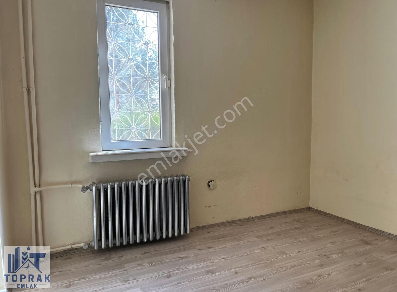 Toprak Emlaktan Uluönder Mh /tramvay Durağı Karşısı/ Kiralık 2+1 - Görsel 24