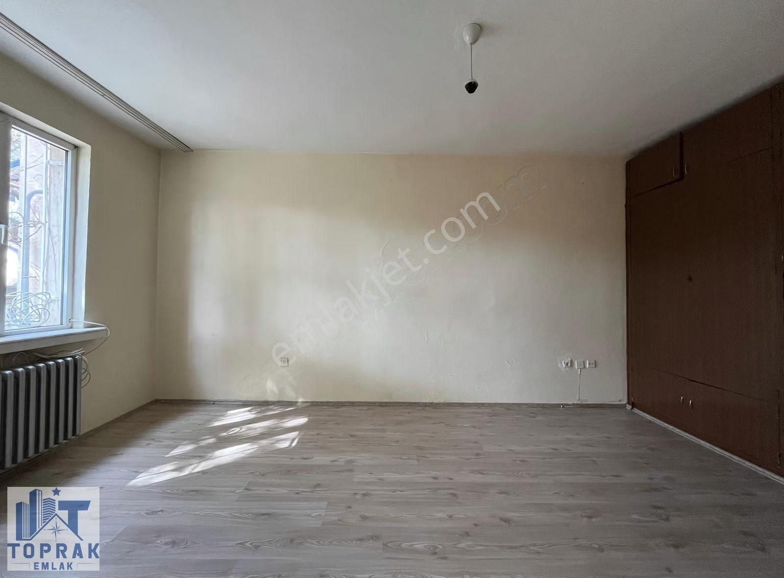 Toprak Emlaktan Uluönder Mh /tramvay Durağı Karşısı/ Kiralık 2+1 - Görsel 14