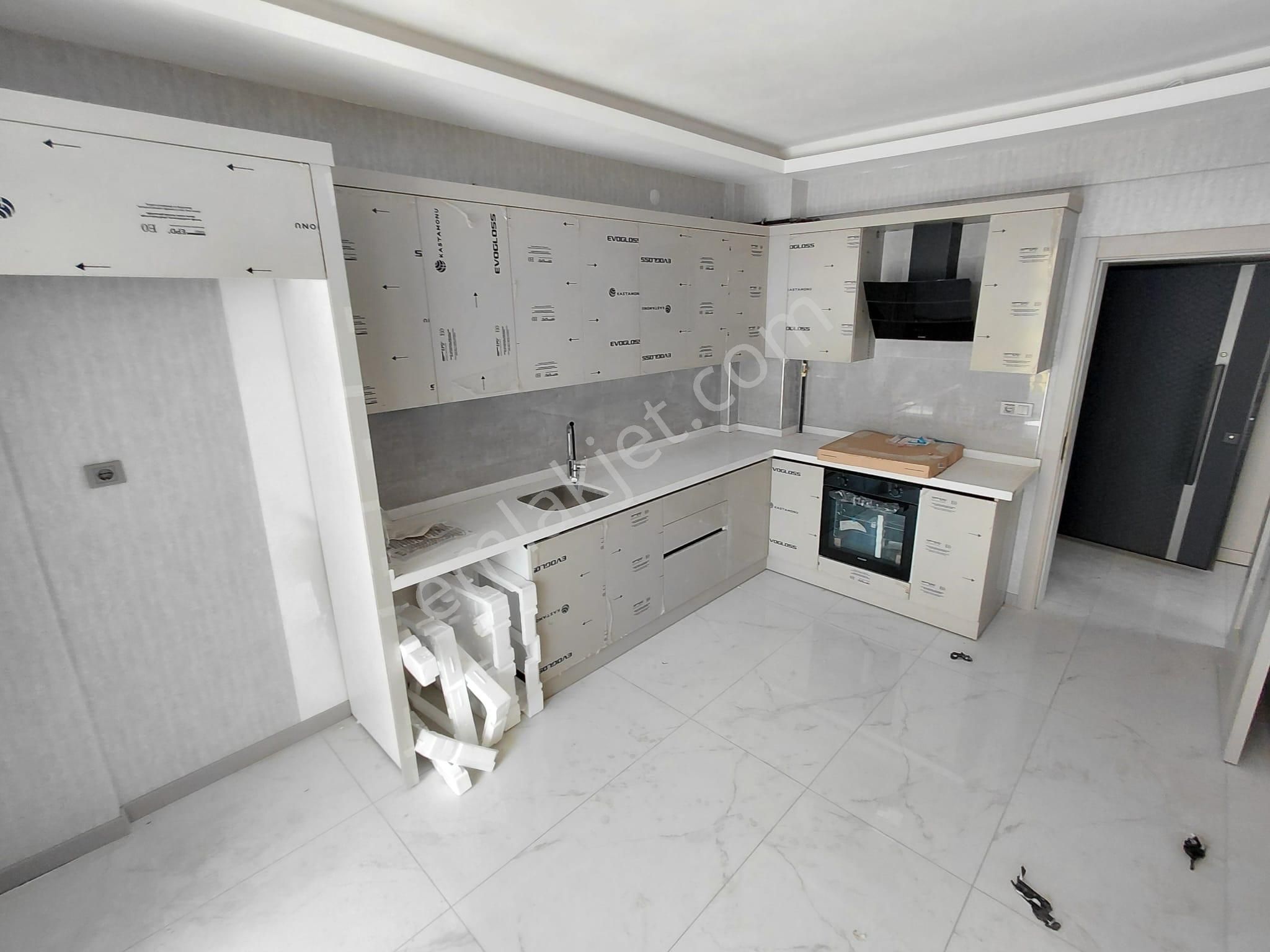 Emrah Çiftci'den Selçuklu Yazır Mah.kanyon Park Civarı Satılık 3+1 Sıfır Lüks Daireler - Görsel 3