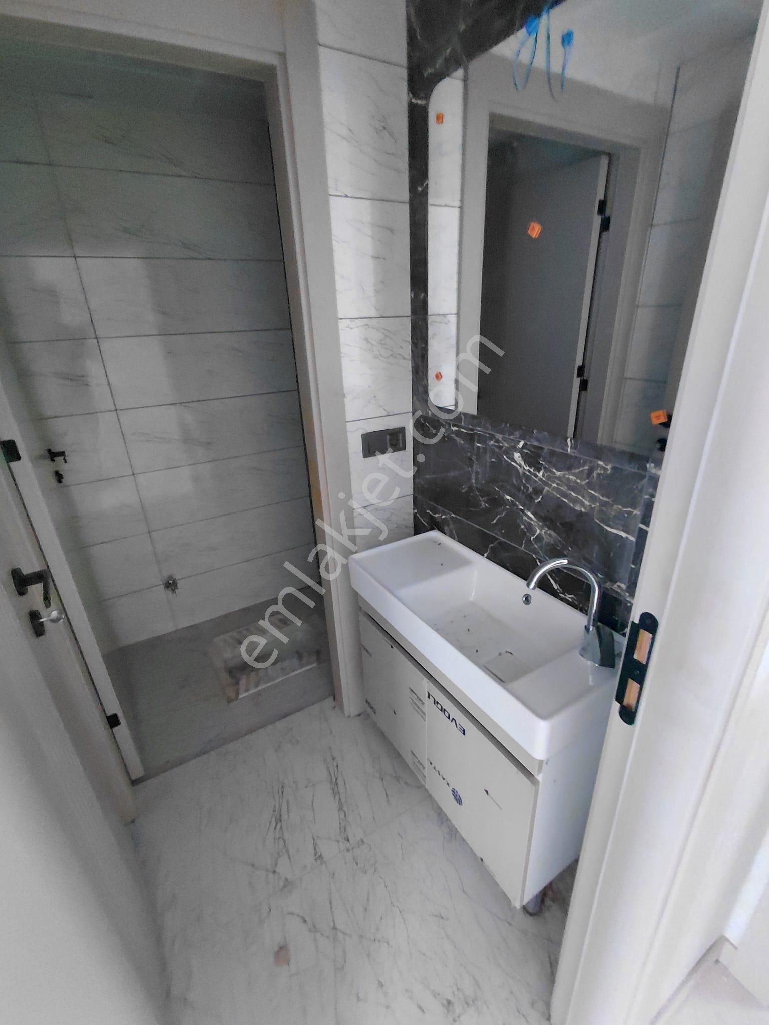 Emrah Çiftci'den Selçuklu Yazır Mah.kanyon Park Civarı Satılık 3+1 Sıfır Lüks Daireler - Görsel 23