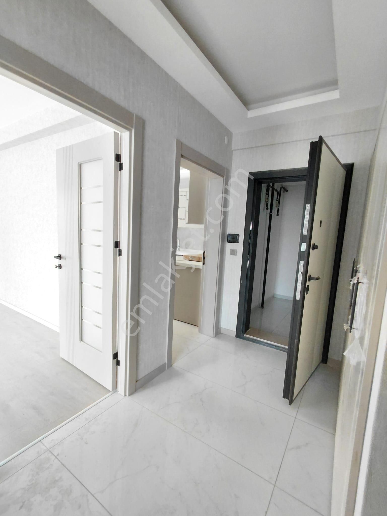 Emrah Çiftci'den Selçuklu Yazır Mah.kanyon Park Civarı Satılık 3+1 Sıfır Lüks Daireler - Görsel 11