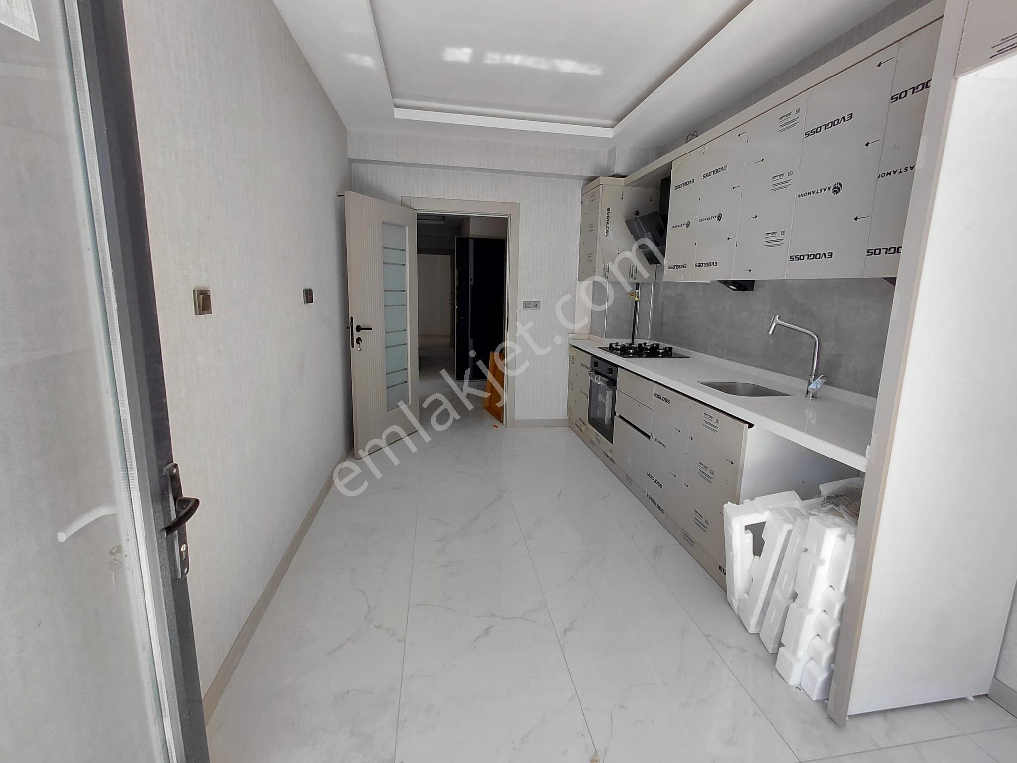 Emrah Çiftci'den Selçuklu Yazır Mah.kanyon Park Civarı Satılık 2+1 Sıfır Lüks Daireler - Görsel 2