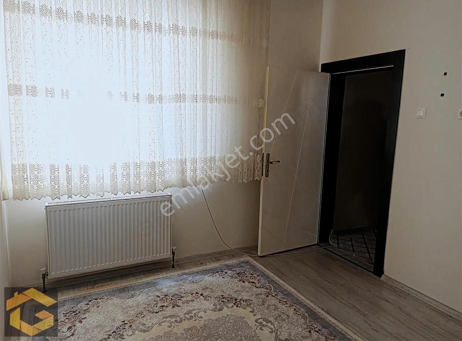 Çubuk Merkez'de Eşyalı Kiralık2+1 Daire - Görsel 2