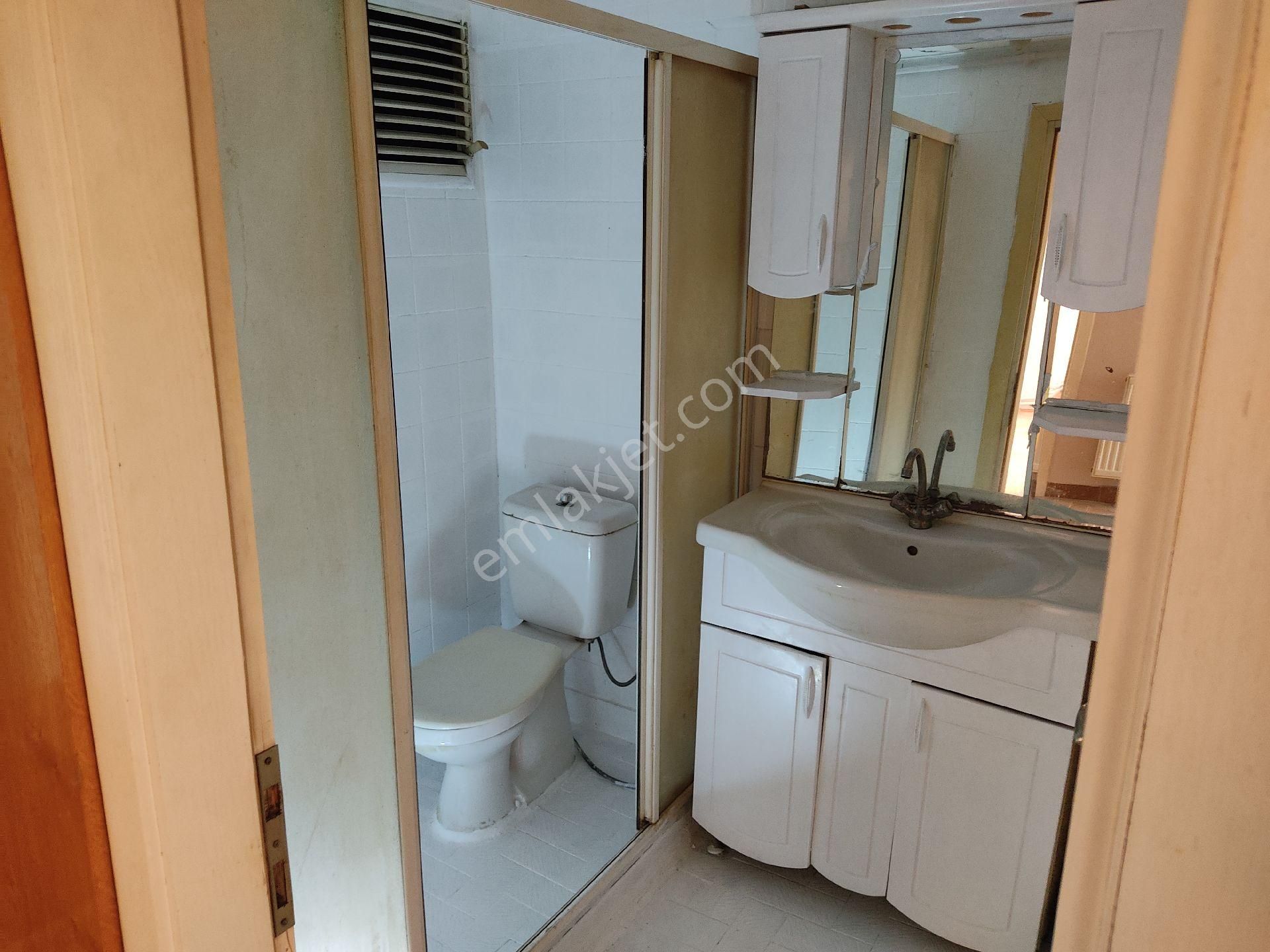 Sahibinden Asansorlu Yeni Boyali - Görsel 14