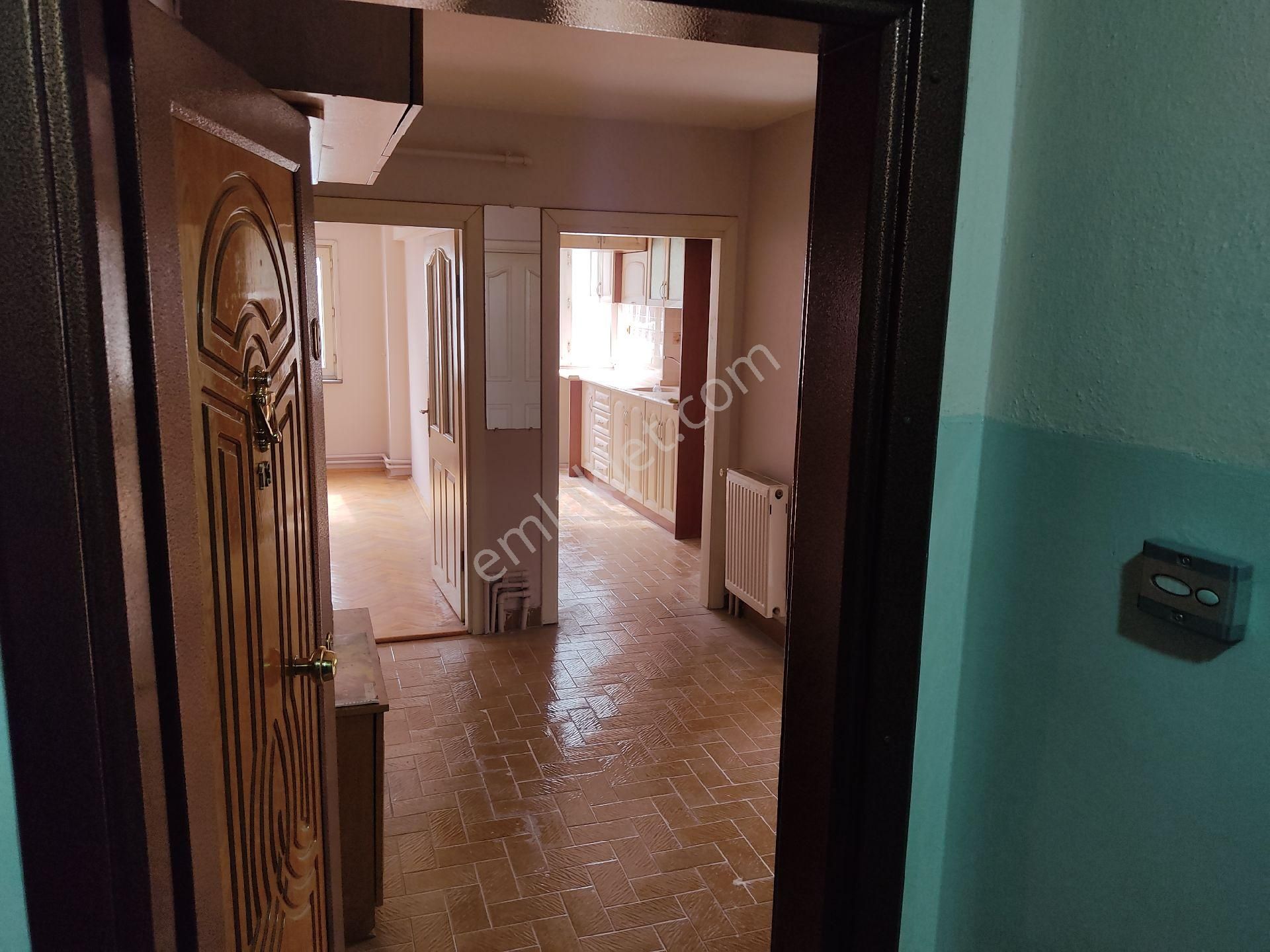 Sahibinden Asansorlu Yeni Boyali - Görsel 7