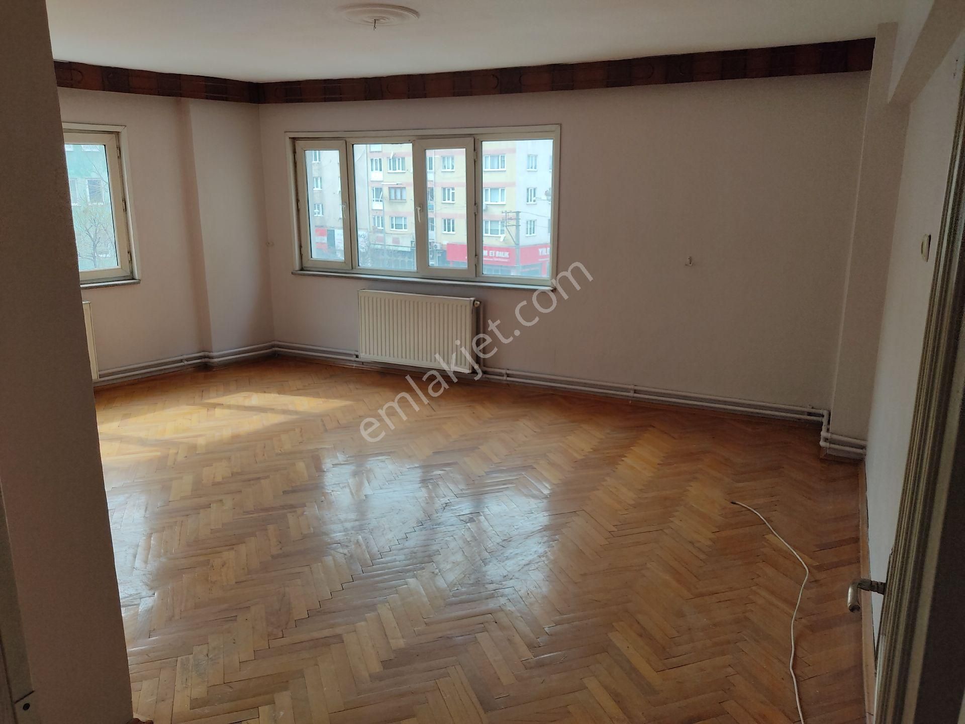 Sahibinden Asansorlu Yeni Boyali - Görsel 17