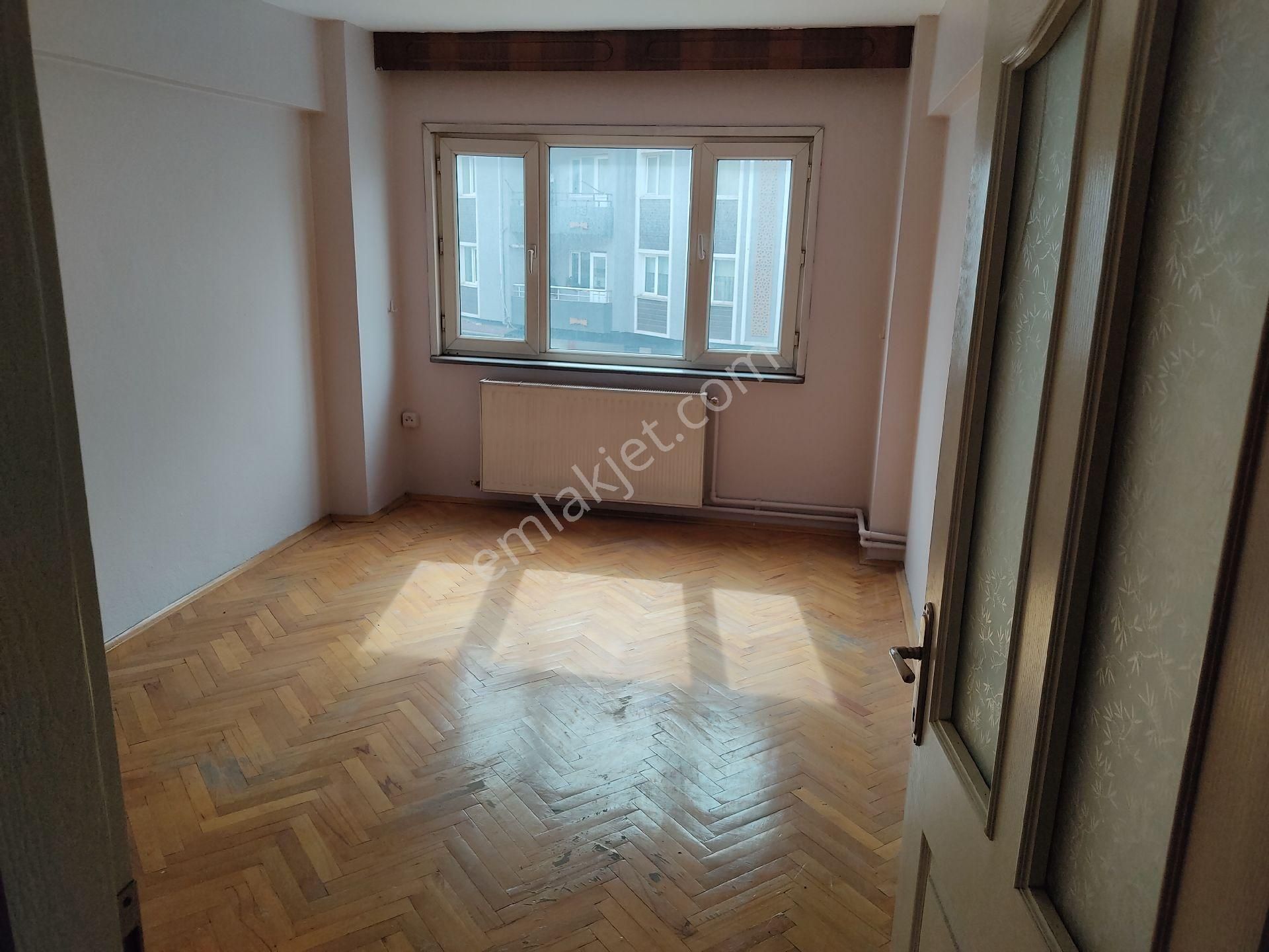 Sahibinden Asansorlu Yeni Boyali - Görsel 3