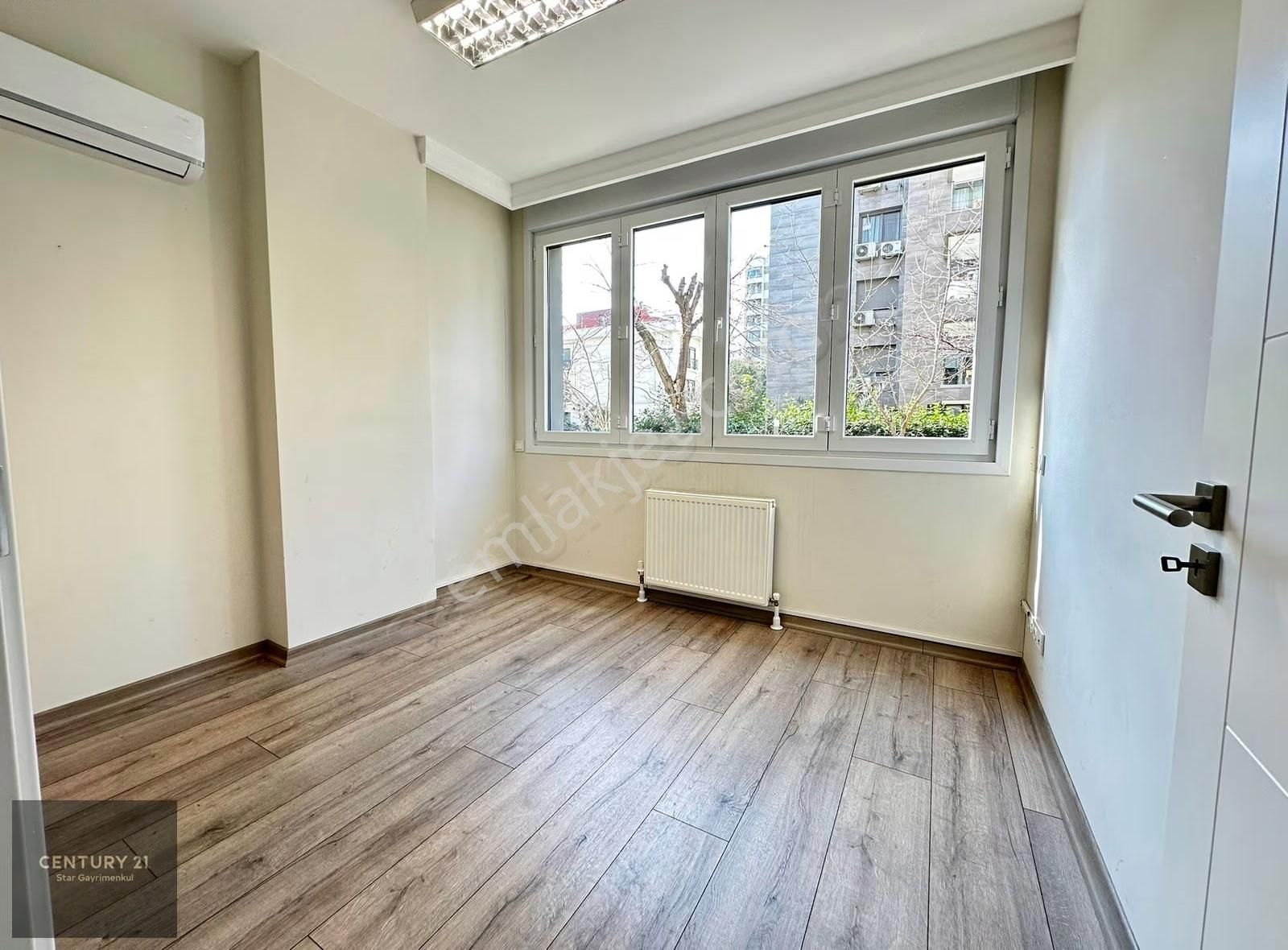 Century21 Star'dan Suadiye De İş Yerine 4+1 Bahçe Katı Daire - Görsel 30