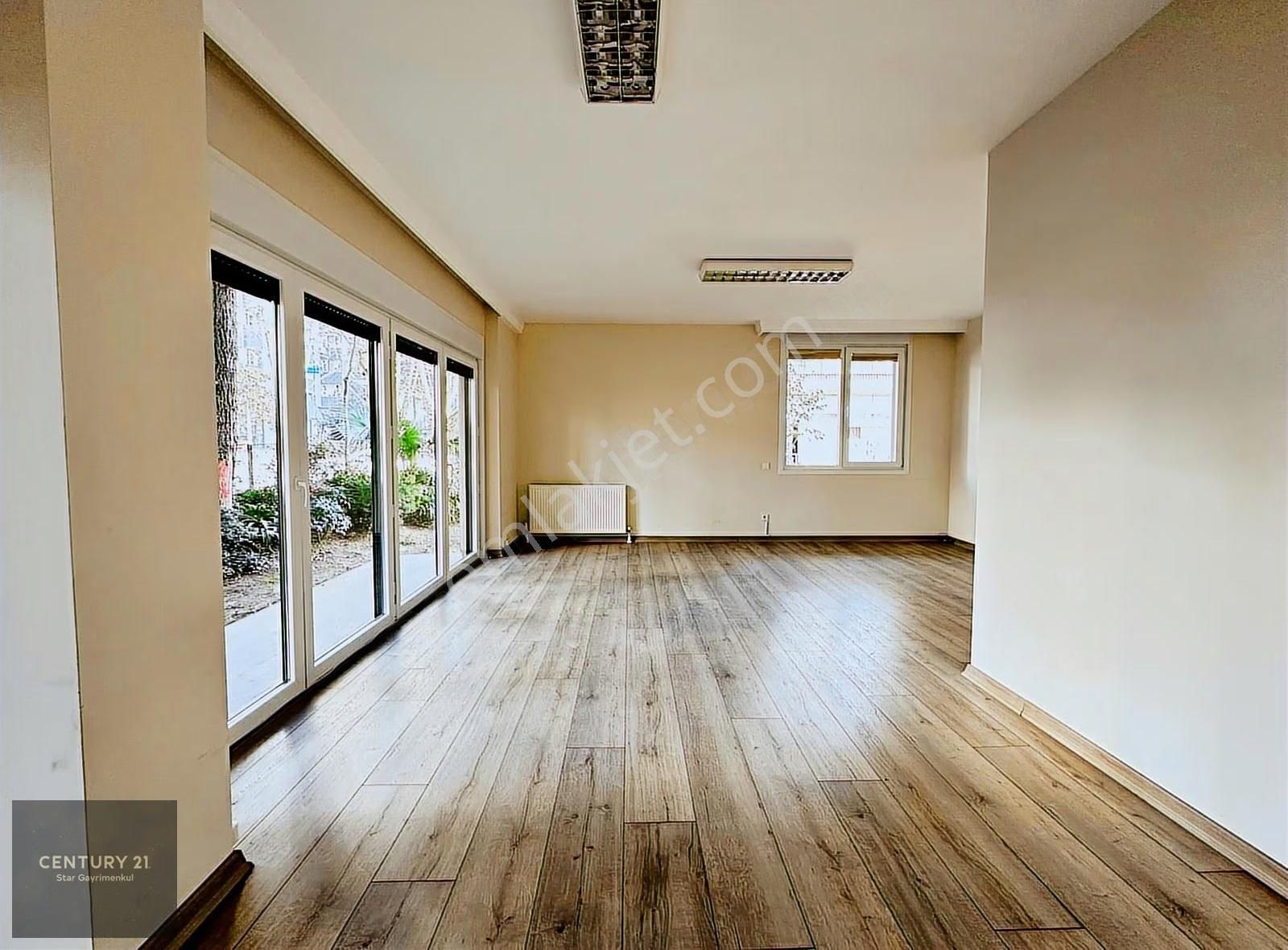 Century21 Star'dan Suadiye De İş Yerine 4+1 Bahçe Katı Daire - Görsel 5