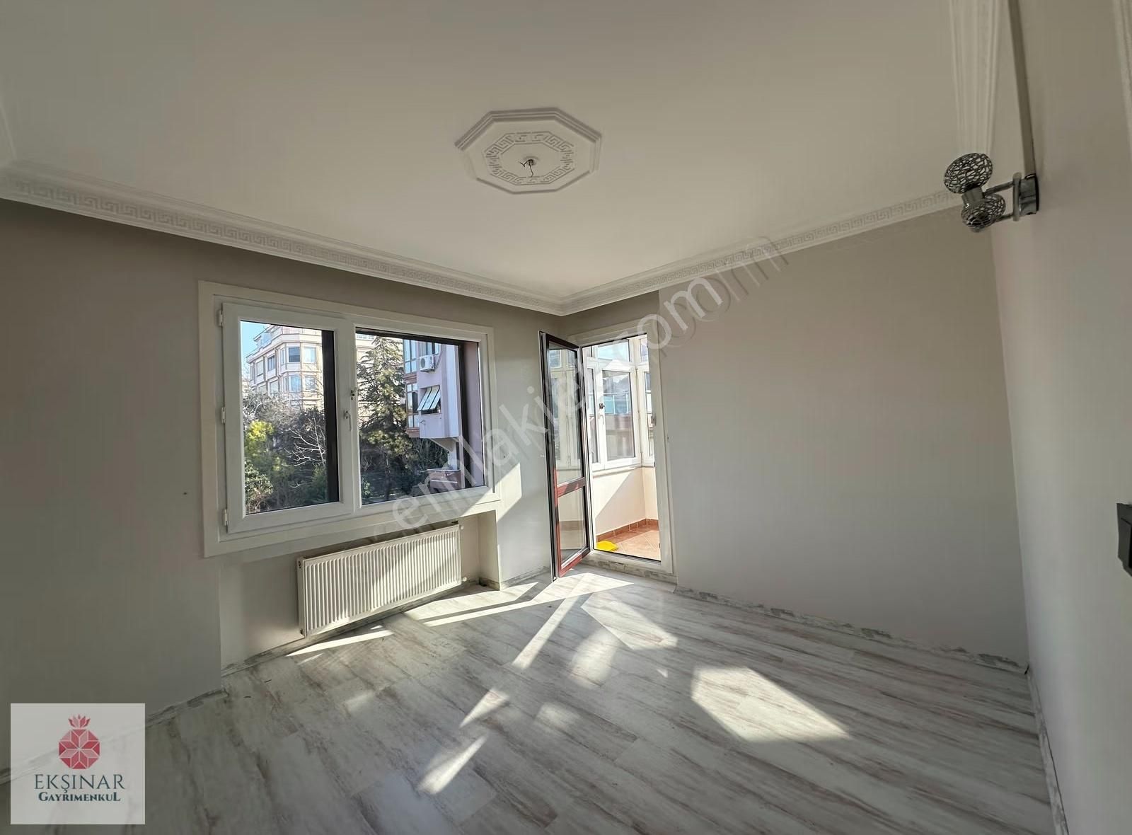 Ekşinar Gayrimenkul'den Kat Mülkiyetli Binada 4+1 Satılık Daire - Görsel 2