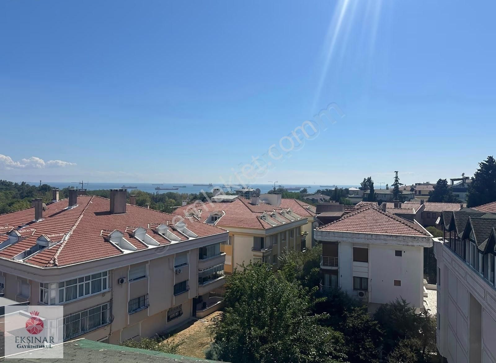 Florya Basınköy'de Deniz Manzaralı 4+1 Satılık Dubleks Daire