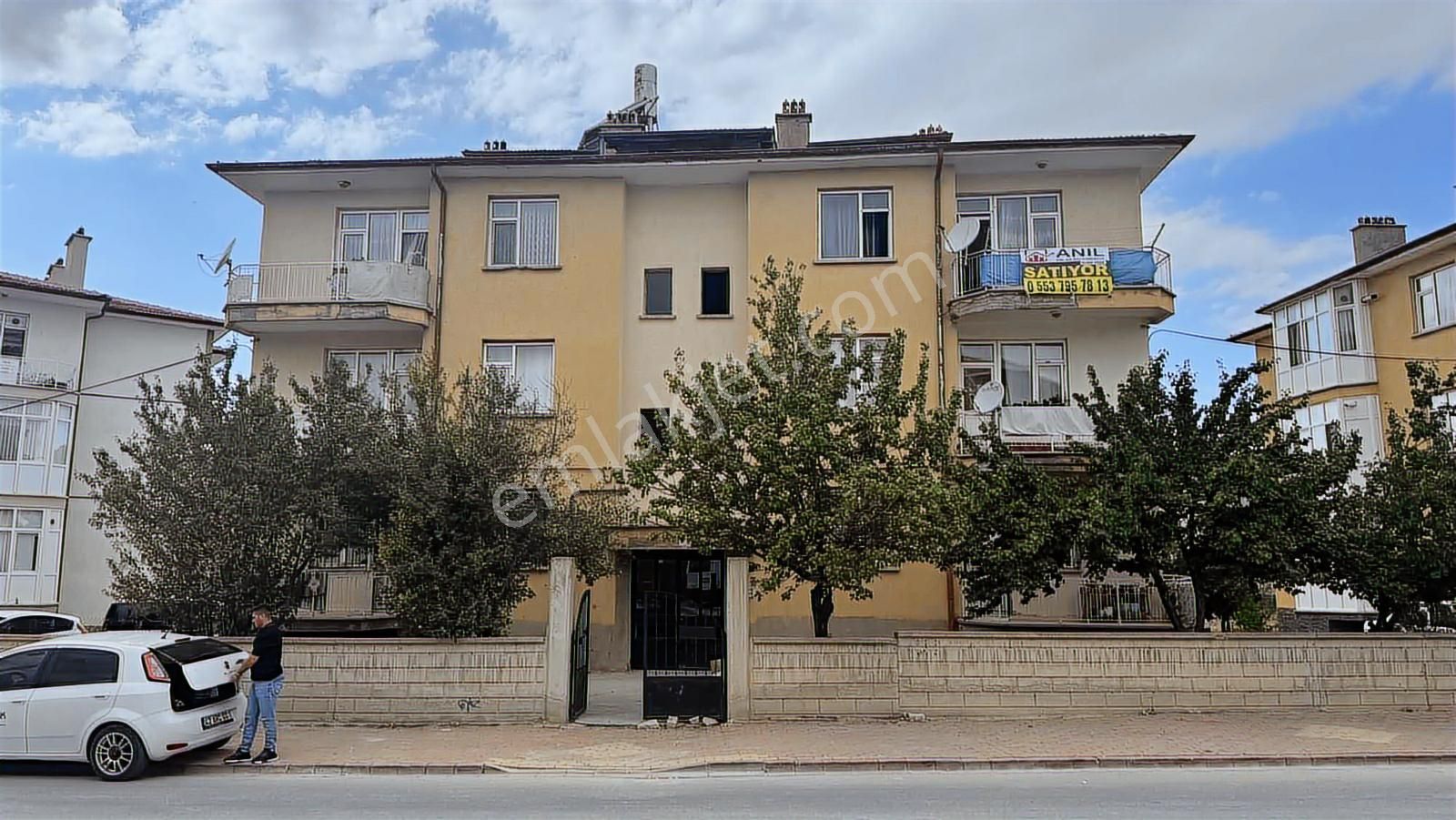 Kosova Mah Satılık 3+1 Daire Bakımlı Masrafsız 3 Cepheli