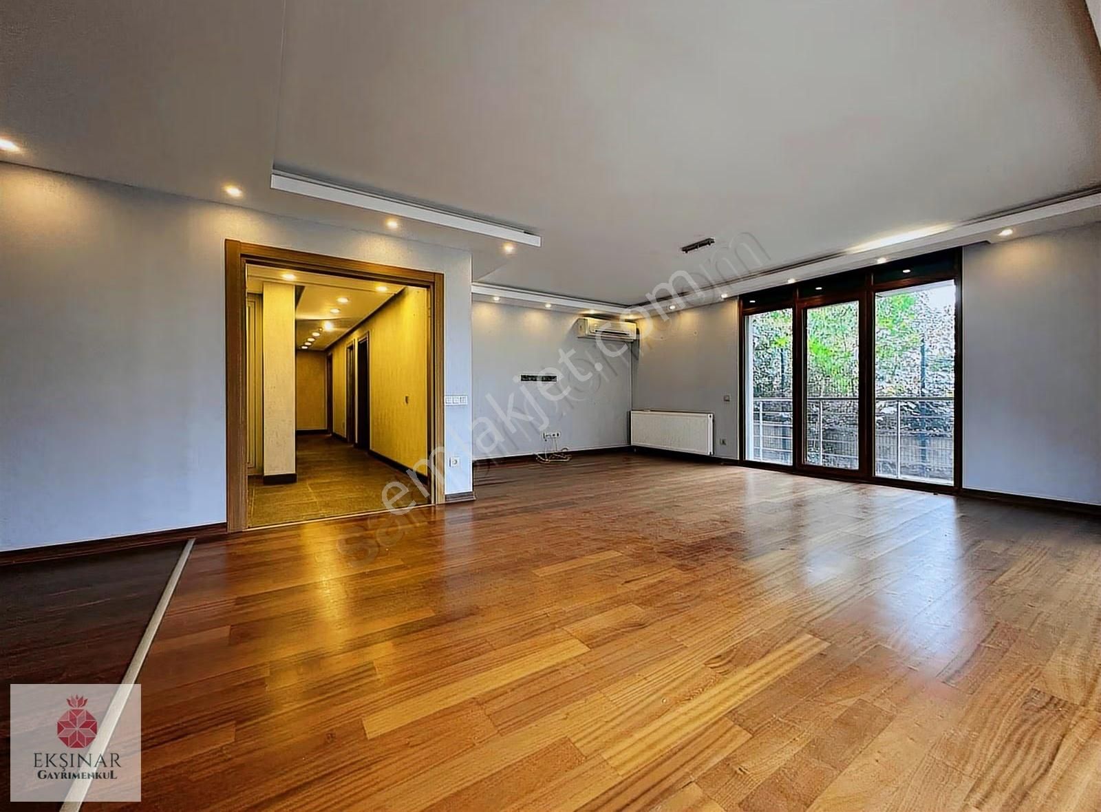 Ekşinar Gym'den Florya Şenlikköy'de Satılık Ara Kat 3+1 Daire