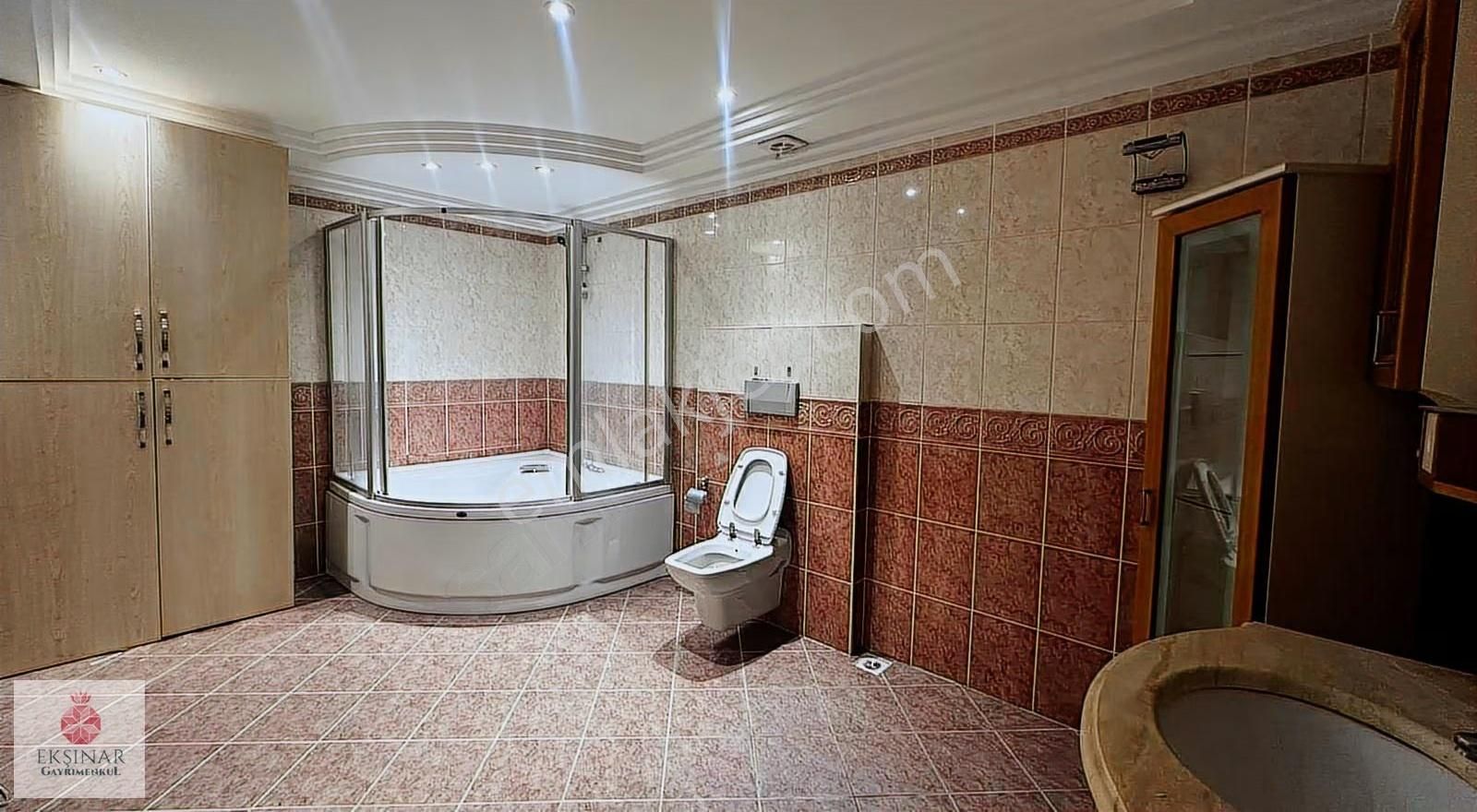 Florya'da Adakale Bölgesinde Havuzlu-asansörlü 3+1 Kiralık Daire - Görsel 3