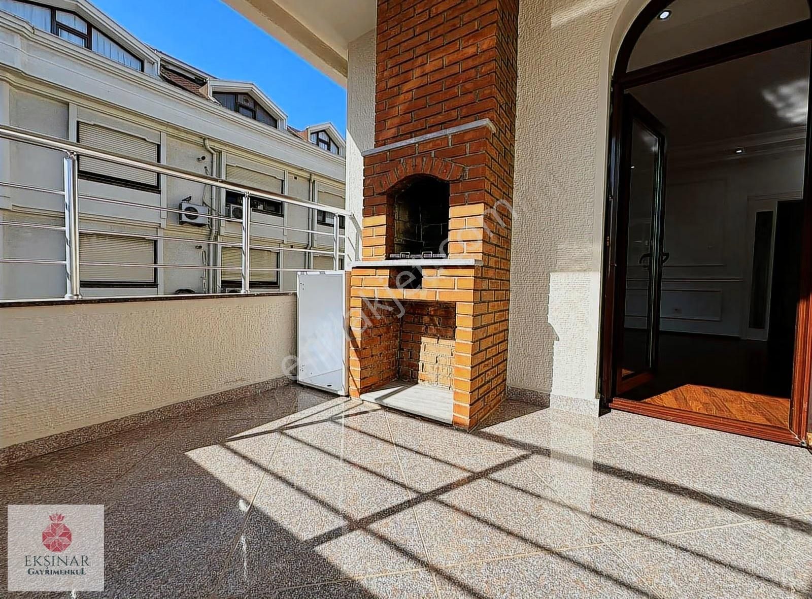 Florya'da Adakale Bölgesinde Havuzlu-asansörlü 3+1 Kiralık Daire - Görsel 25