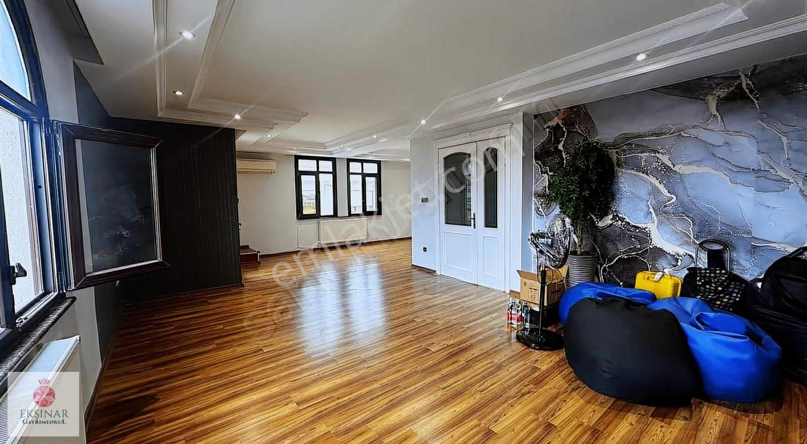 Florya'da Adakale Bölgesinde Havuzlu-asansörlü 3+1 Kiralık Daire - Görsel 12