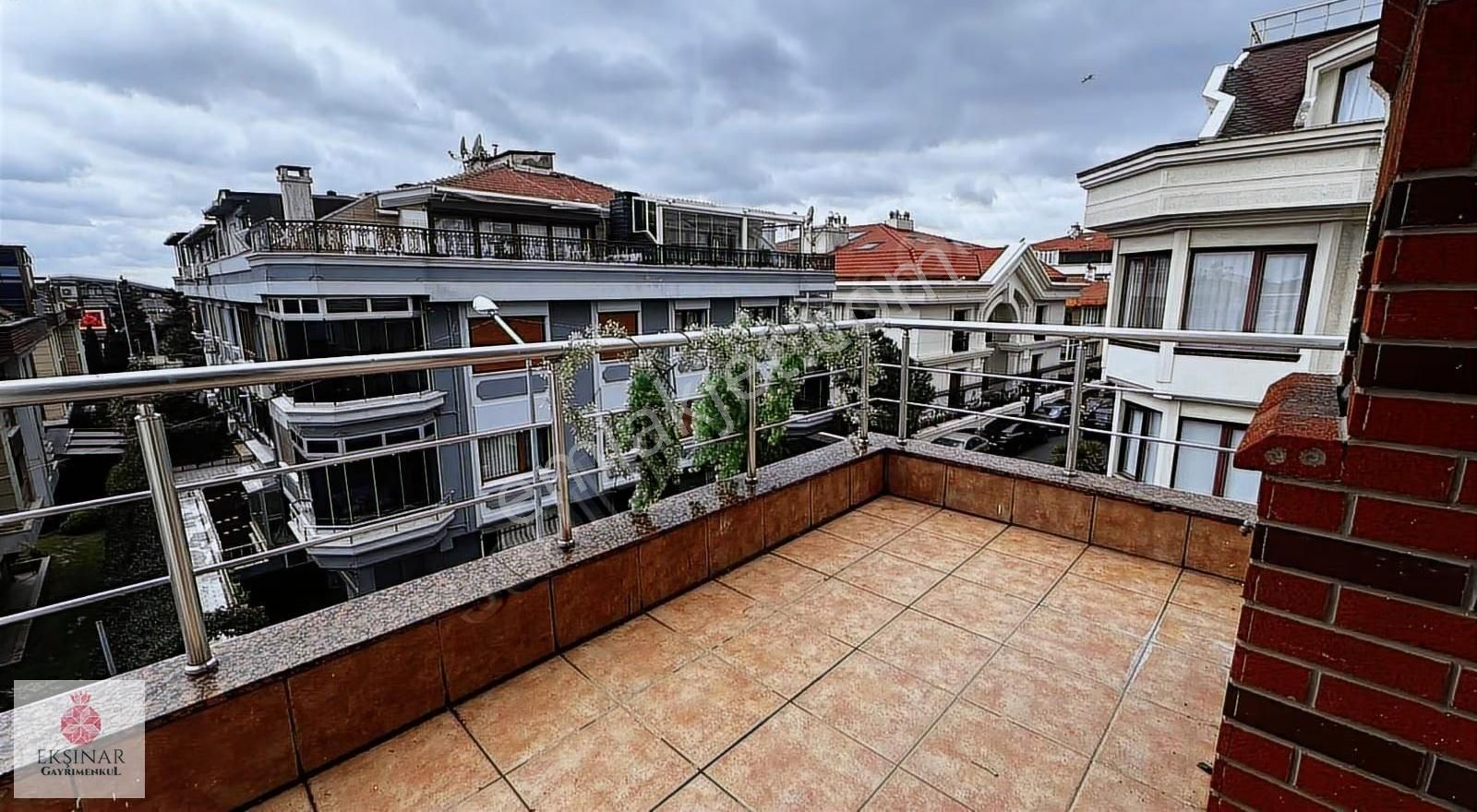 Florya'da Adakale Bölgesinde Havuzlu-asansörlü 3+1 Kiralık Daire - Görsel 14