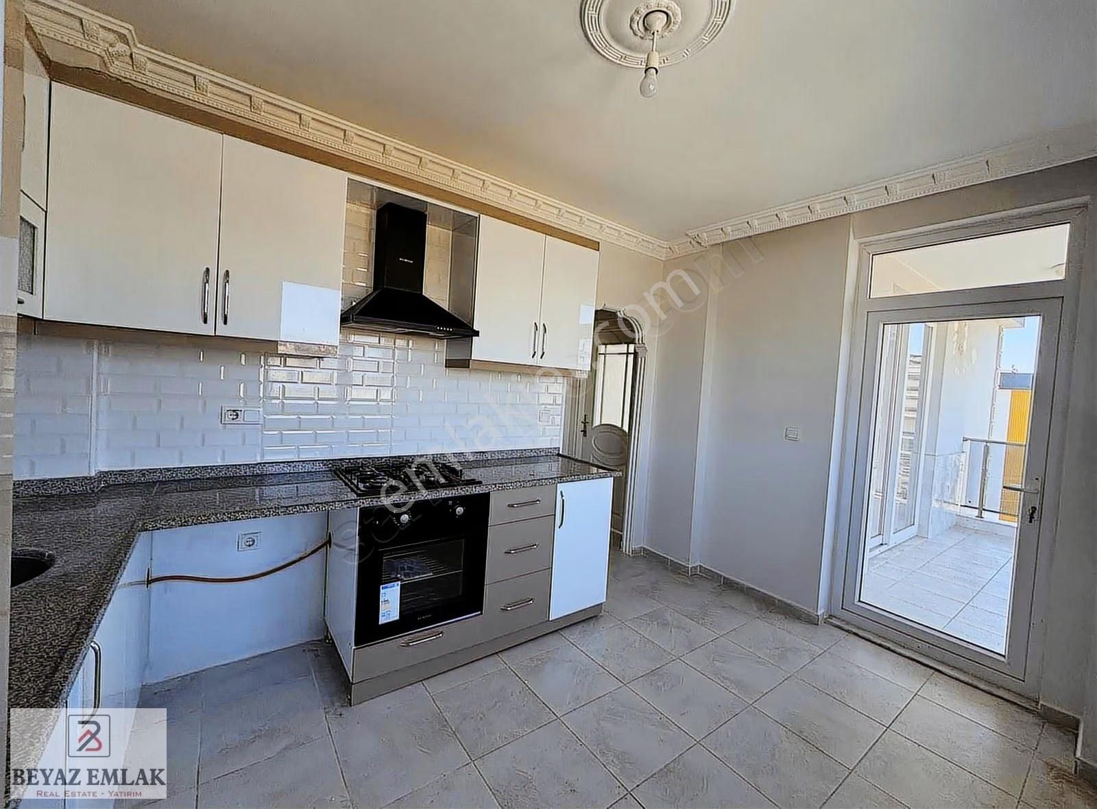 Demir Plaza Arkası 2+1 Katta İki Bloklu Site İçerisinde Daire - Görsel 9