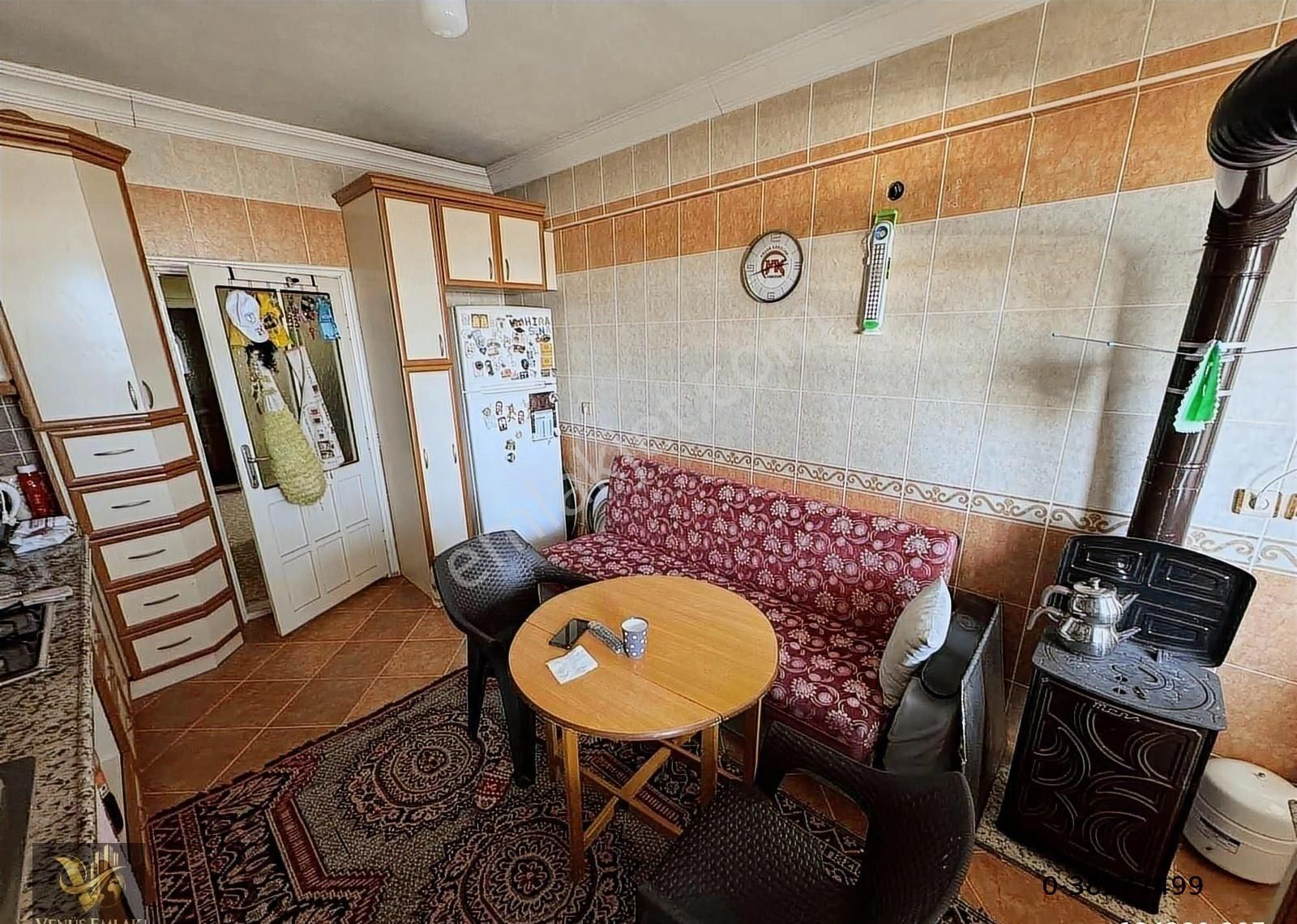 Zümrütkaya Emlak Demreden Çarşı Merkezde 3+1 Satılık Daire - Görsel 16