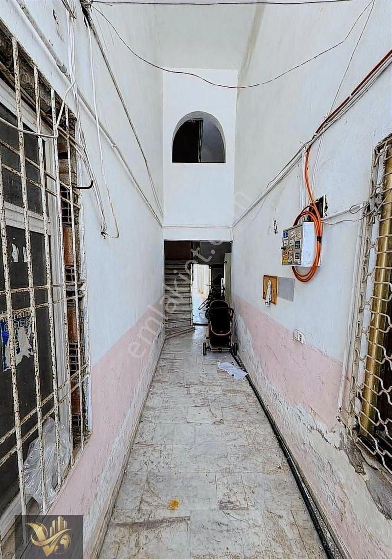 Zümrütkaya Emlak Demreden Çarşı Merkezde 3+1 Satılık Daire - Görsel 5