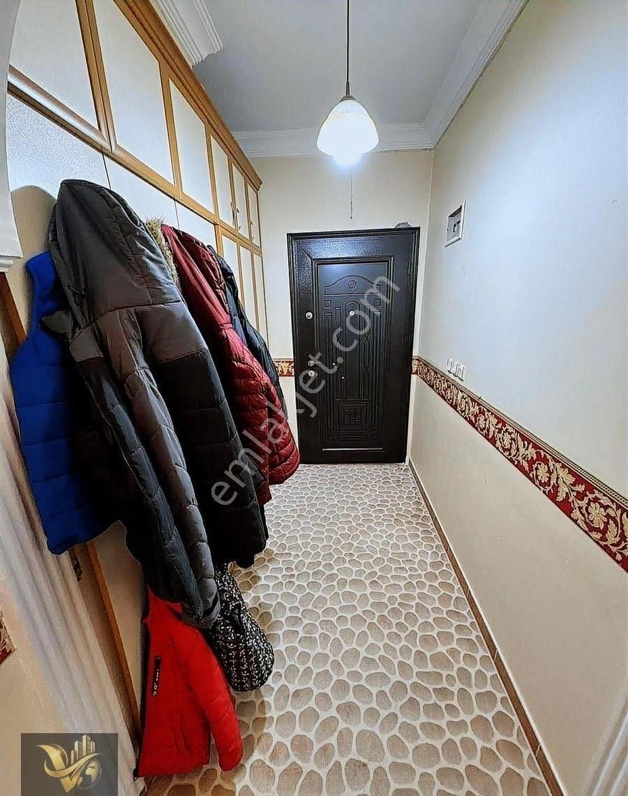 Zümrütkaya Emlak Demreden Çarşı Merkezde 3+1 Satılık Daire - Görsel 8