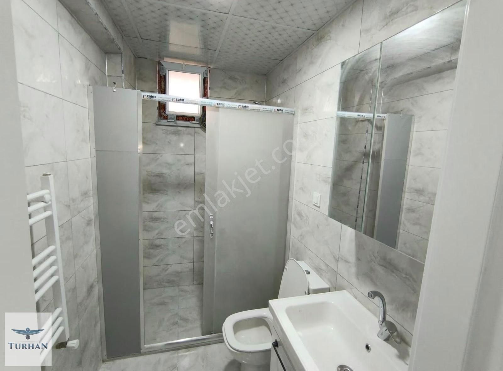 Turhan Emlak'tan Kapaklı'da Merkezi Konumda 1+1 Daire - Görsel 3