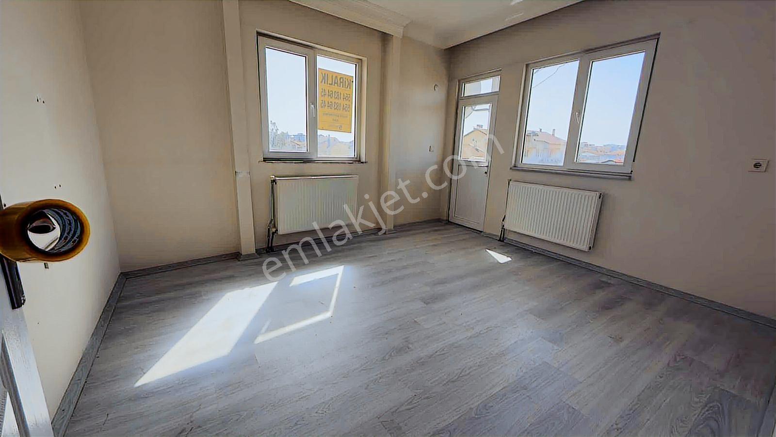 Laleli Cami Mevki Kiralık 2+0