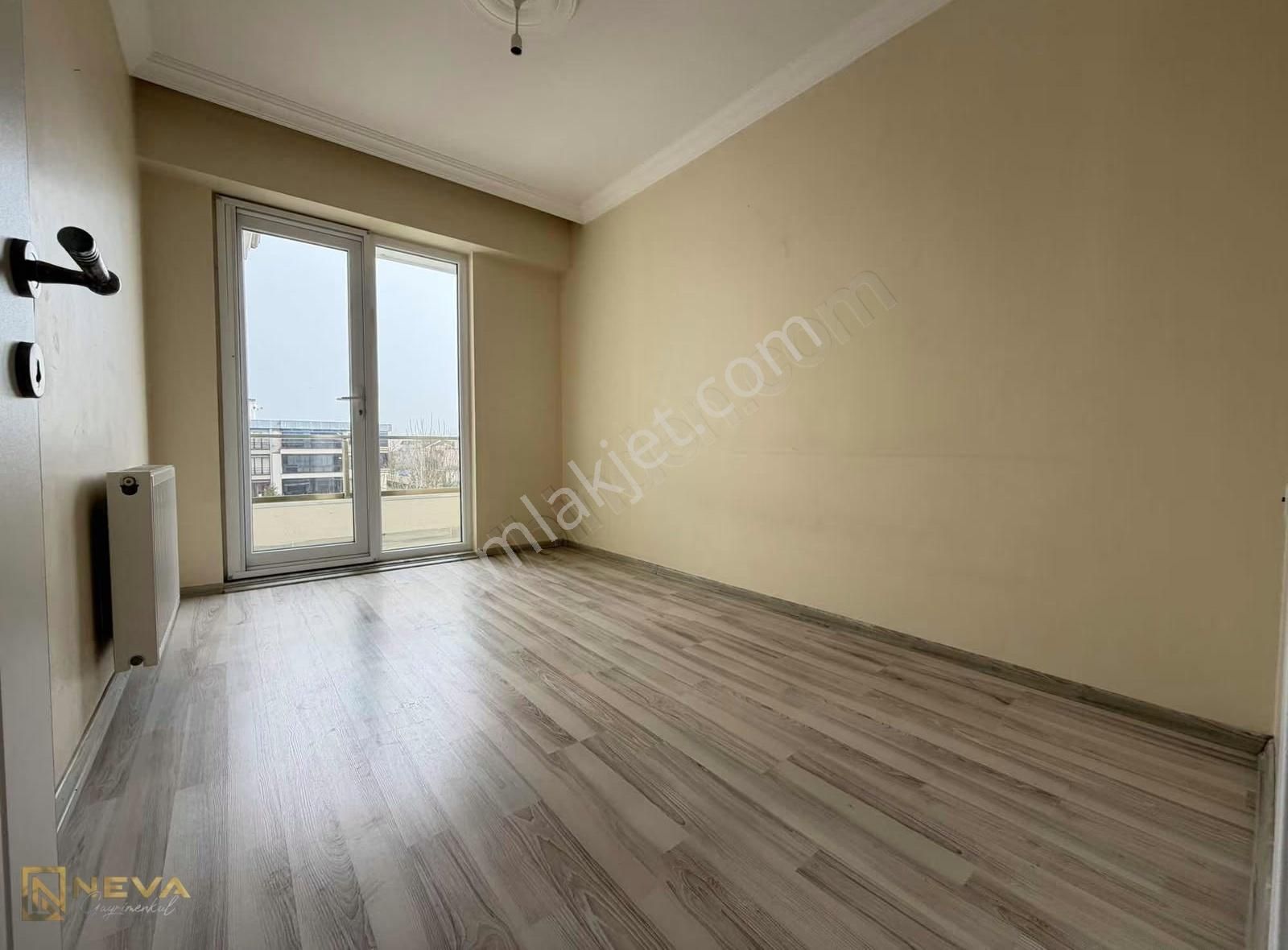 Serdivan Yazlık Mahallesi Kiralık 3+1 125 M2 Daire. - Görsel 17