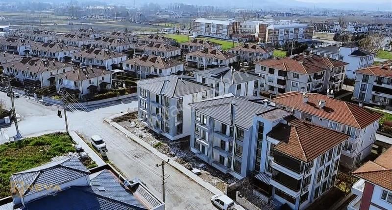 Serdivan Yazlık'ta Site İçi Sıfır 2+1 Daireler - Görsel 8