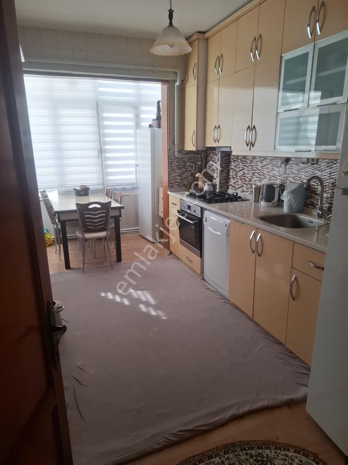 Eva Gayrimenkul‘den Cadde Üzeri Asansörlü Daire - Görsel 4
