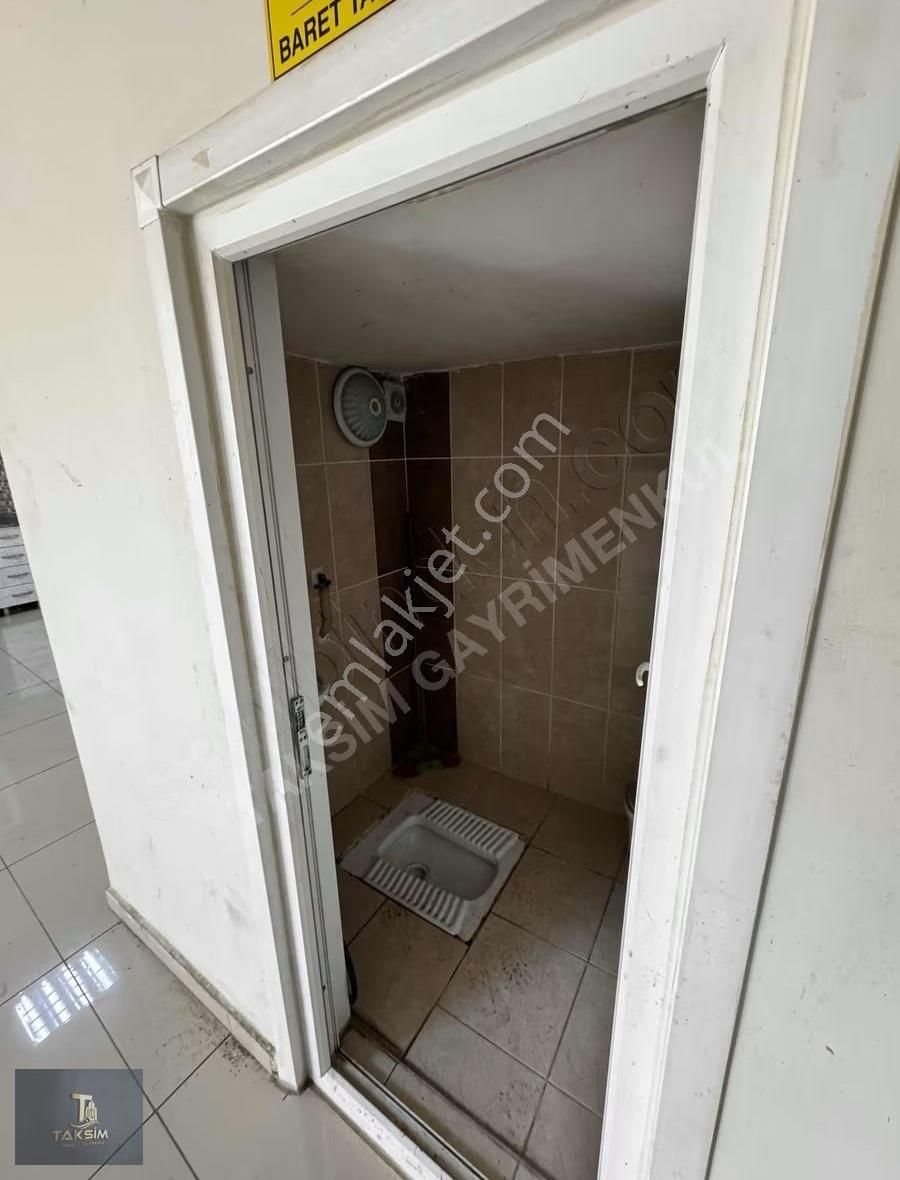 Atalay Caddesi'nde Kiralık 140 M² Depolu Dükkan - Görsel 11