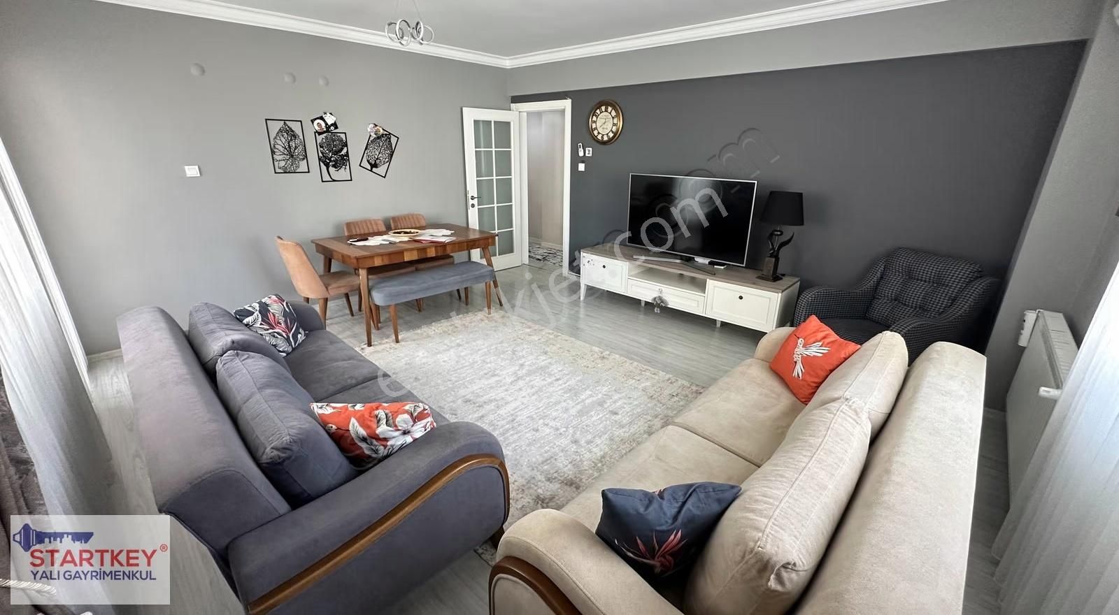 Çiğli Yeni Mahallede Ara Kat Satılık Tadilatlı 3+1 Daire - Görsel 8