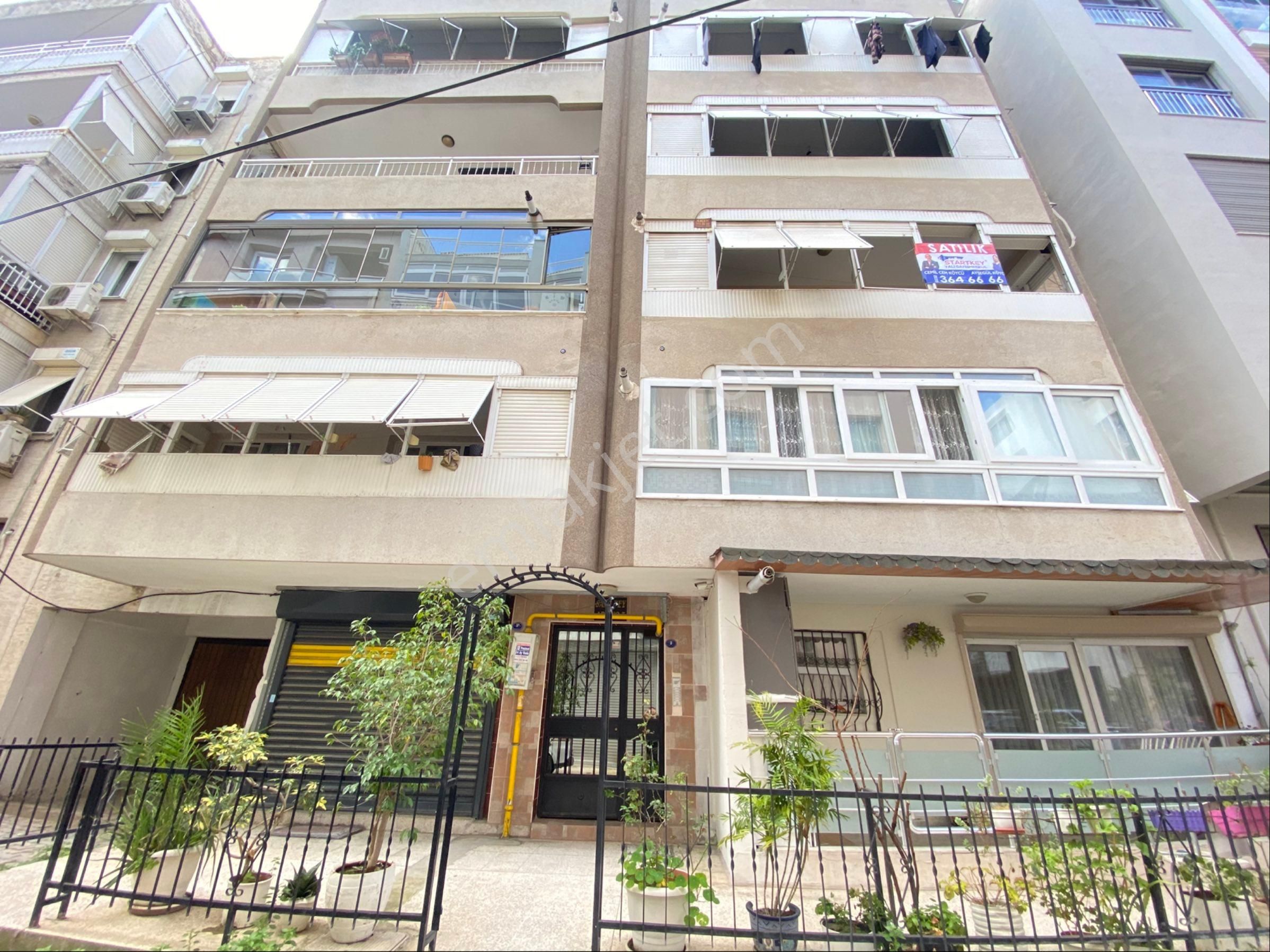 Nergiz Çarşısına Yakın2.kat Boş 2+1 Satılık Daire