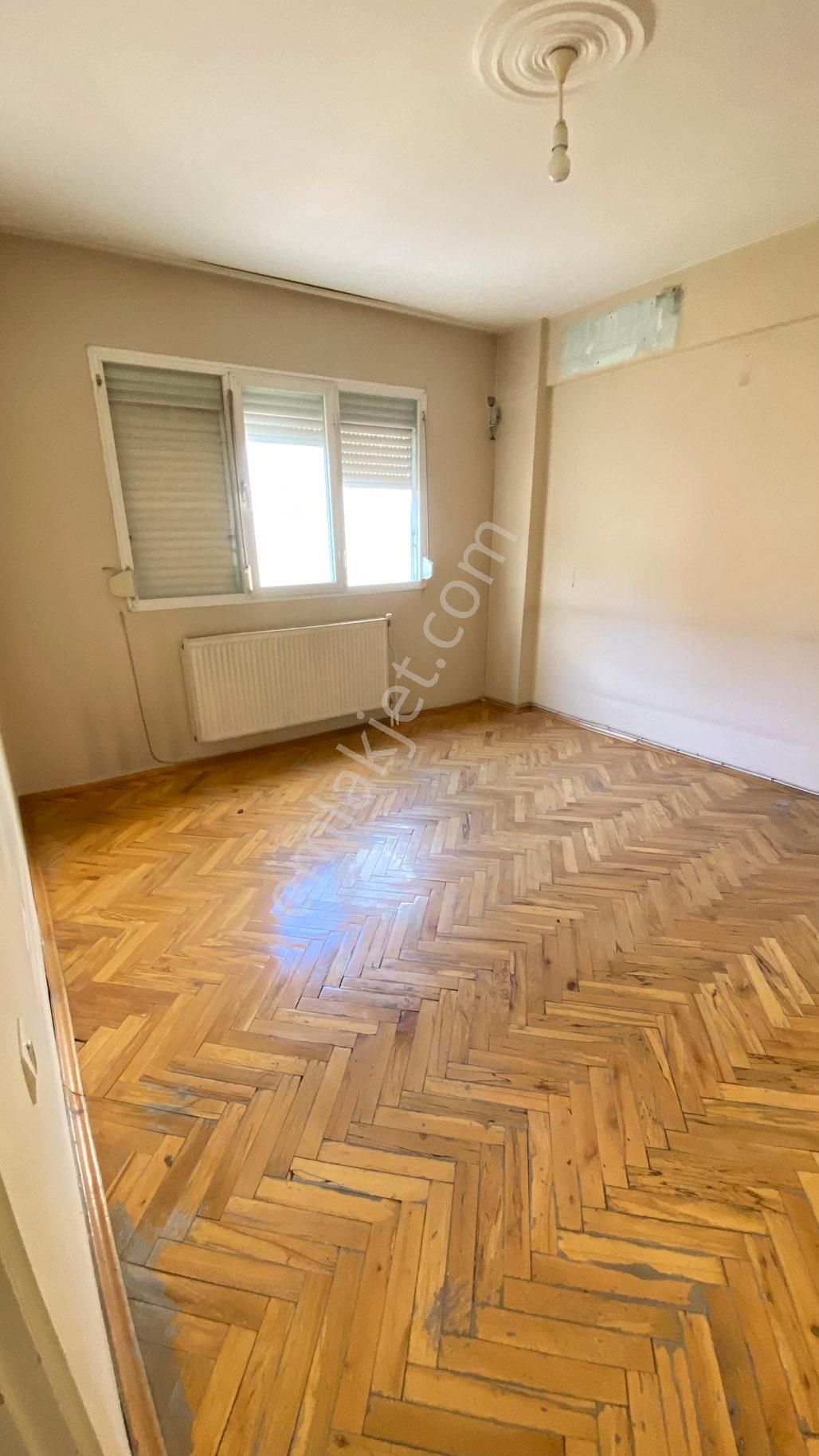 Nergiz Çarşısına Yakın2.kat Boş 2+1 Satılık Daire - Görsel 16