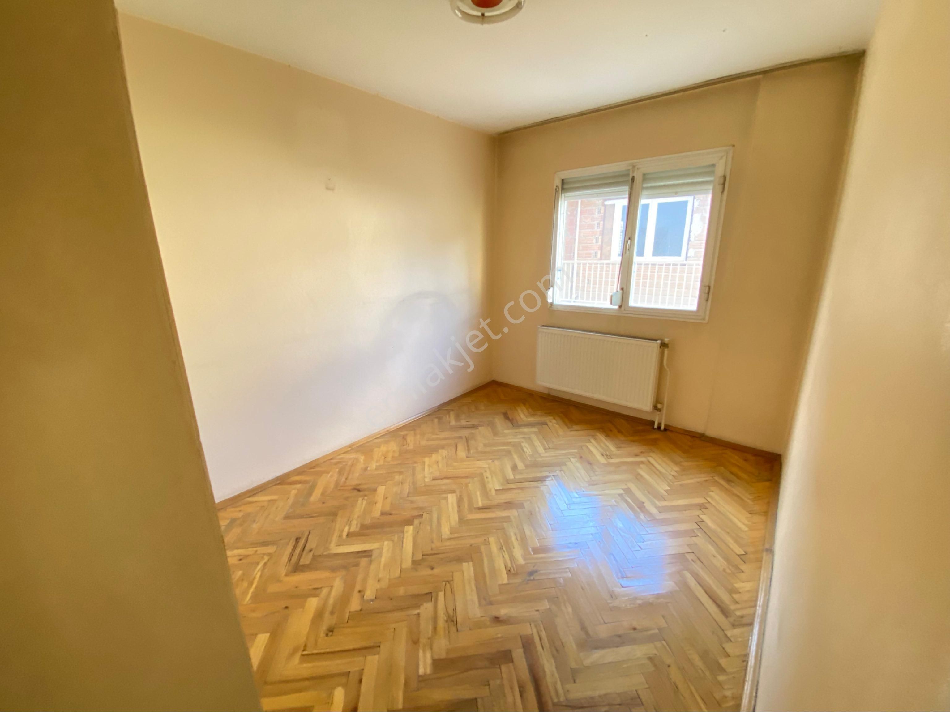 Nergiz Çarşısına Yakın2.kat Boş 2+1 Satılık Daire - Görsel 10