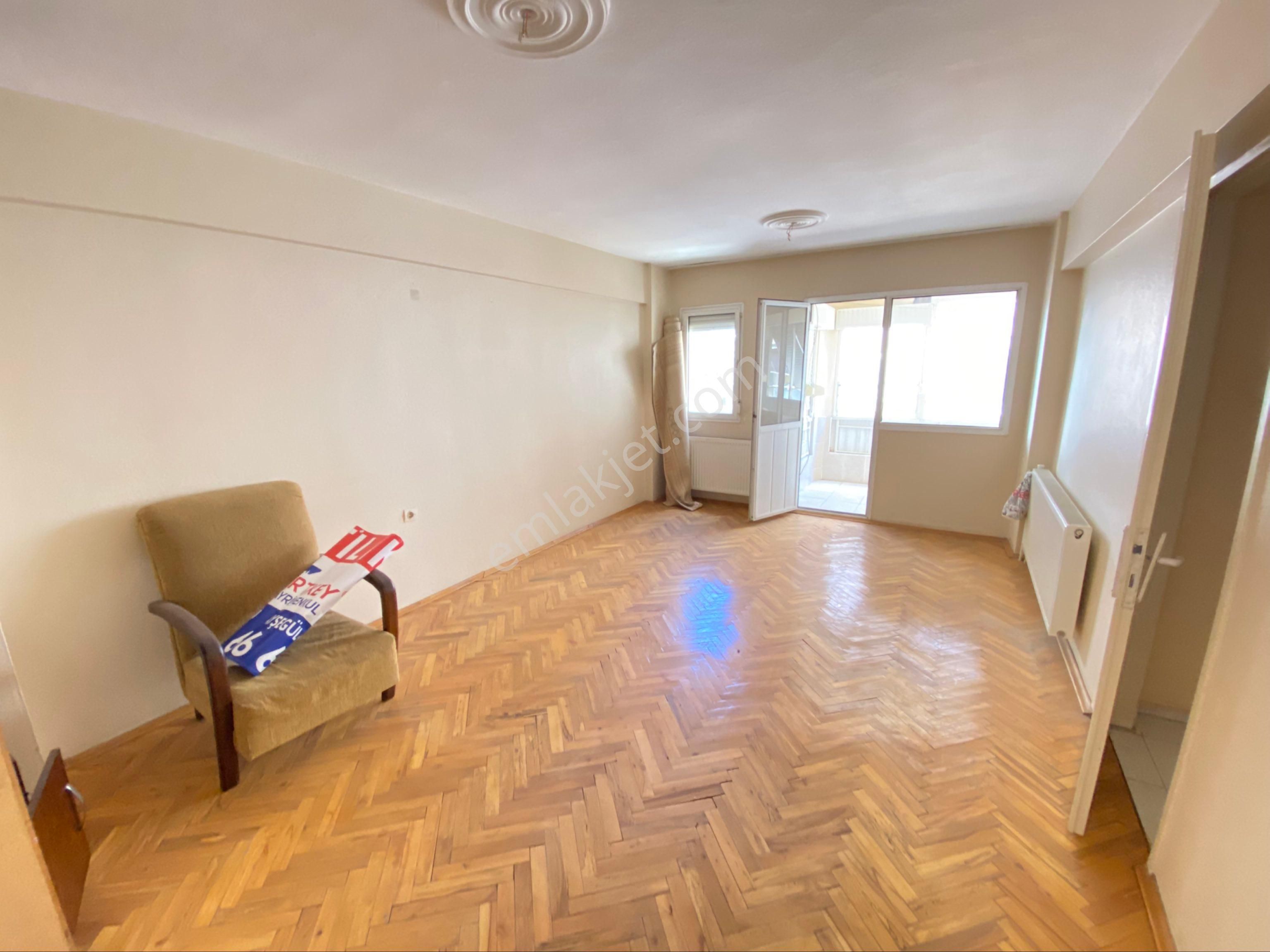 Nergiz Çarşısına Yakın2.kat Boş 2+1 Satılık Daire - Görsel 22