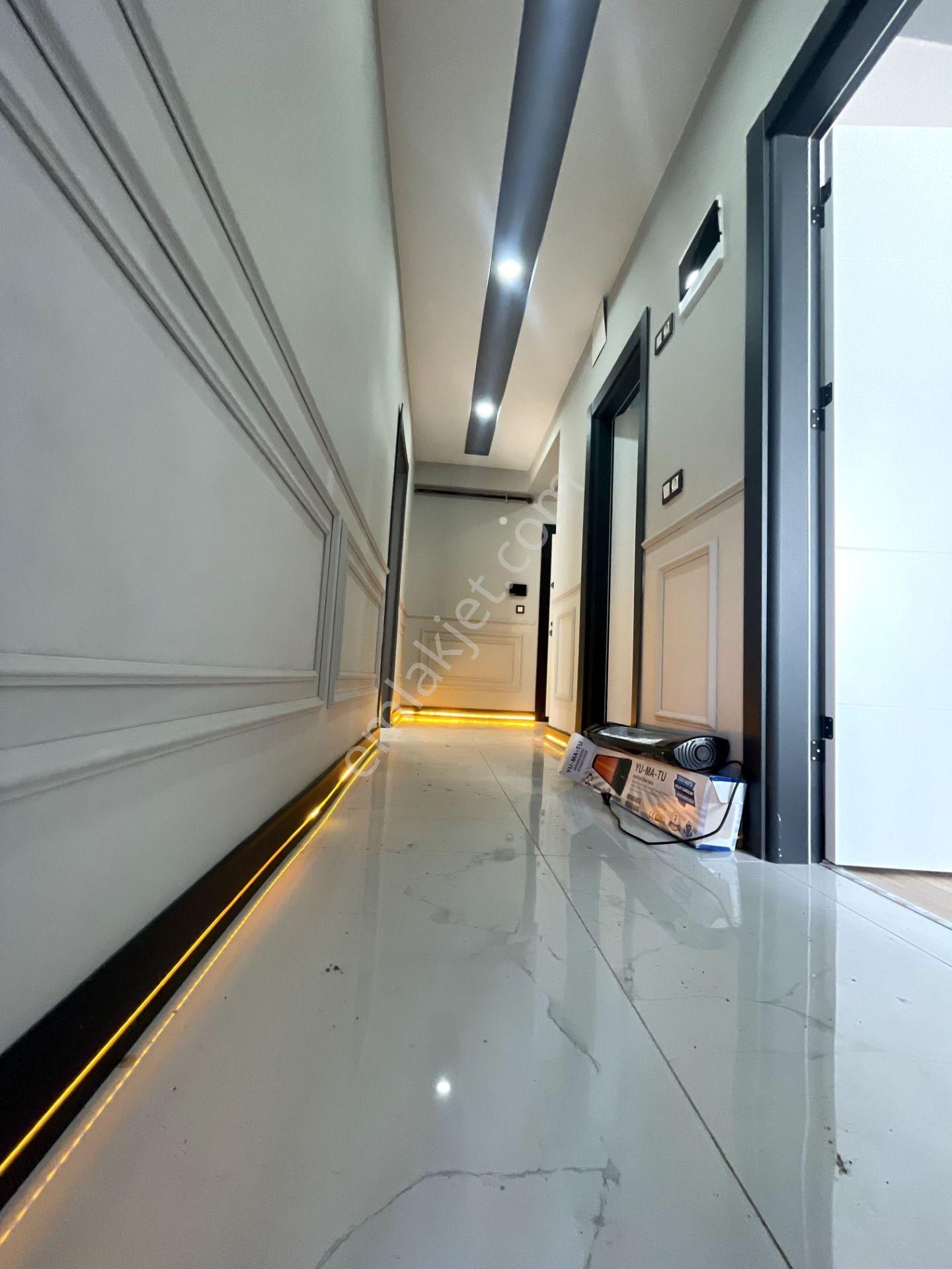 Re/max Land'den 2+0 Ultra Lüx Daire - Görsel 12