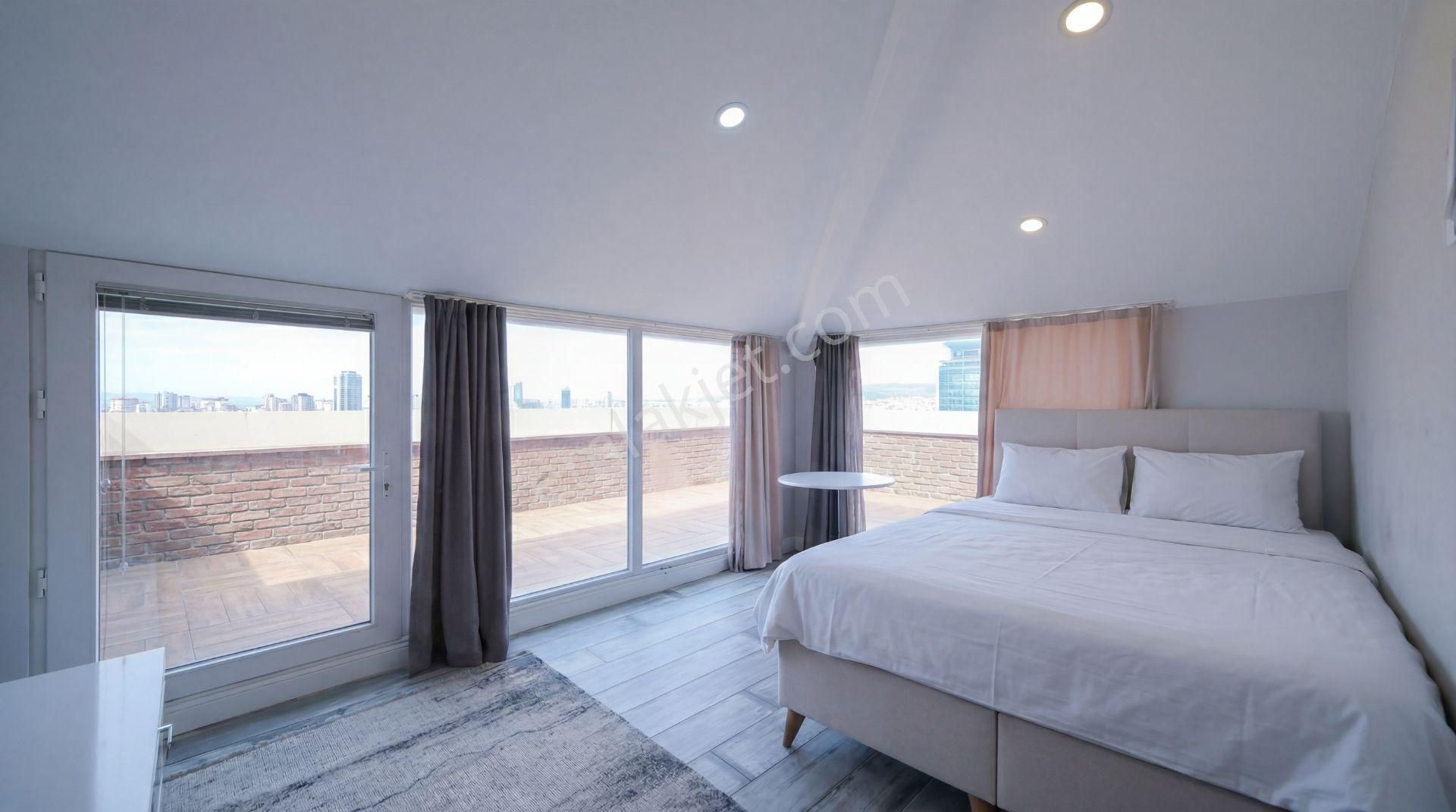 Sahrayıcedit Site İçi, Yüksek Tavanlı 4+2 Satılık Dubleks Daire - Görsel 17