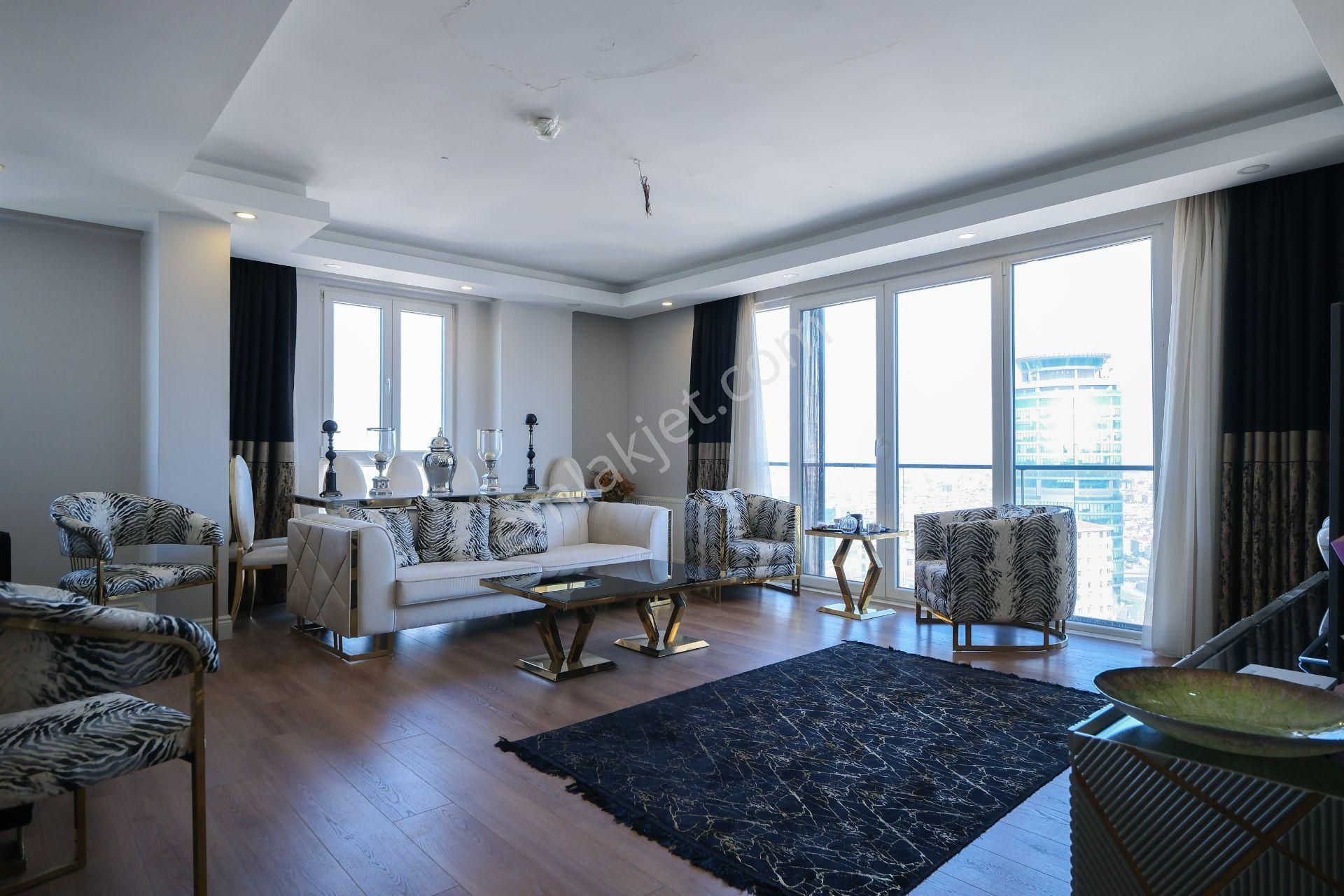 Sahrayıcedit Site İçi, Yüksek Tavanlı 4+2 Satılık Dubleks Daire - Görsel 5