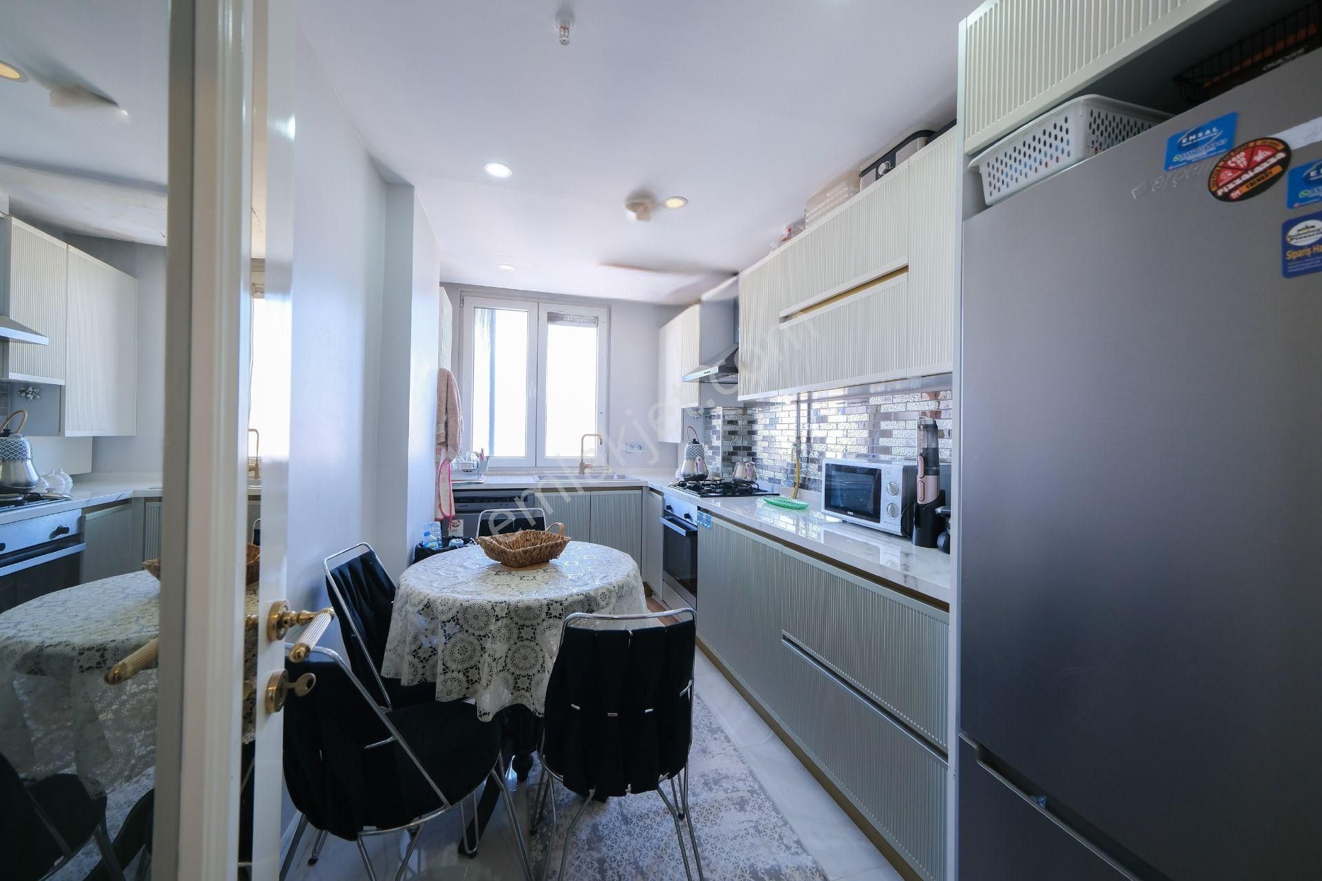 Sahrayıcedit Site İçi, Yüksek Tavanlı 4+2 Satılık Dubleks Daire - Görsel 9