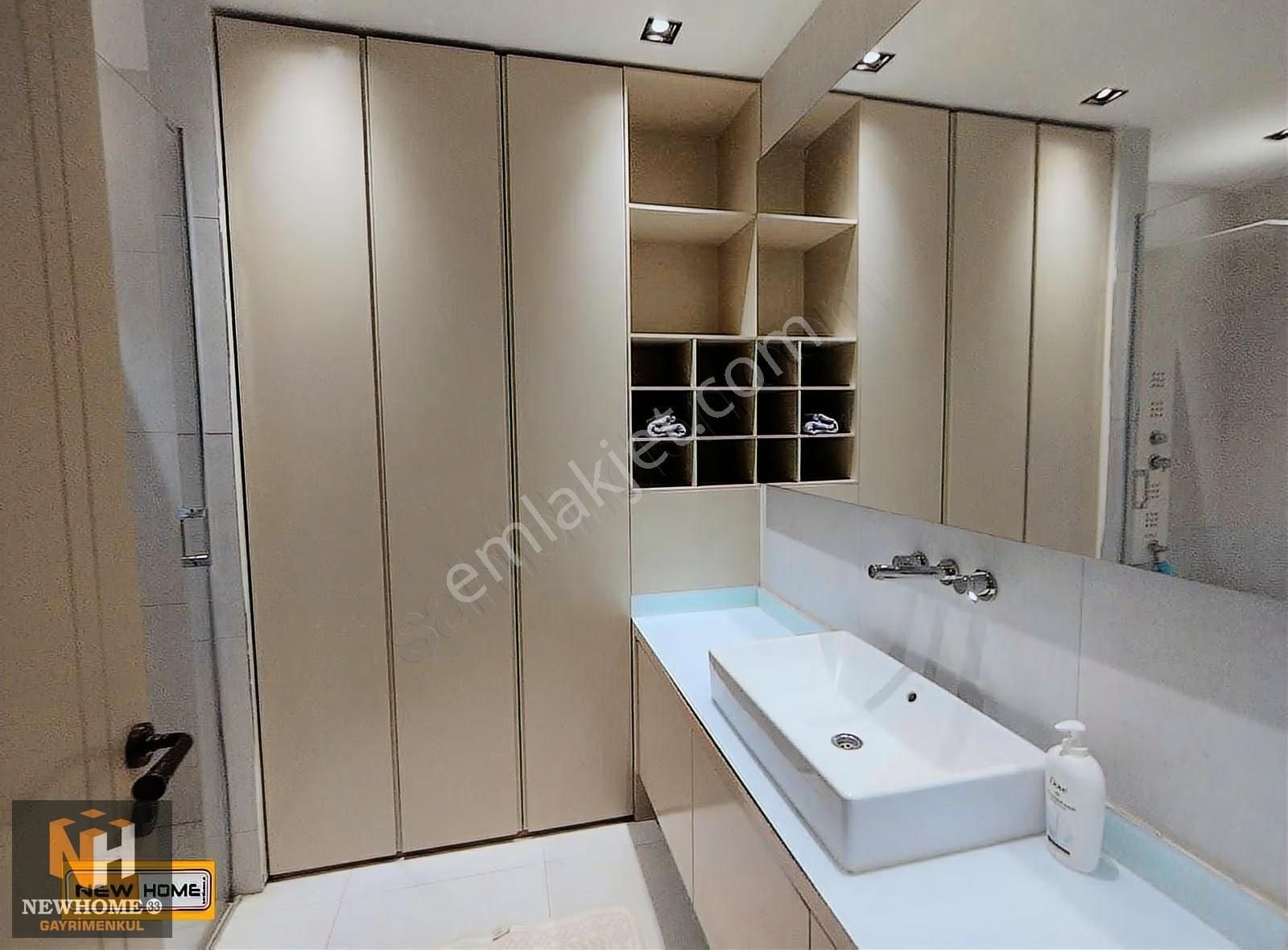 Merkez Mah.soli Civarı Site İçi Lüx Full Eşyalı Kiralık 4+1 - Görsel 14