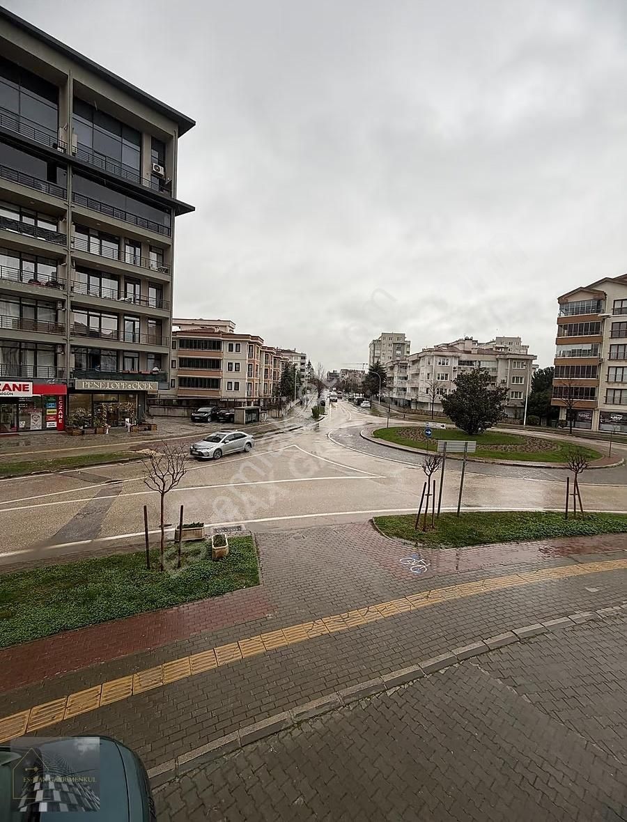 Nilüfer Ertuğrul'da Geniş 3,5+1 Kiralık Daire - Görsel 7