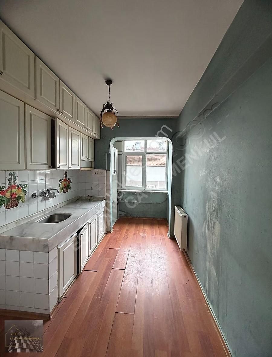 Yıldırım Umur Bey Mahallesinde Geniş 3+1 Kiralık Daire - Görsel 16