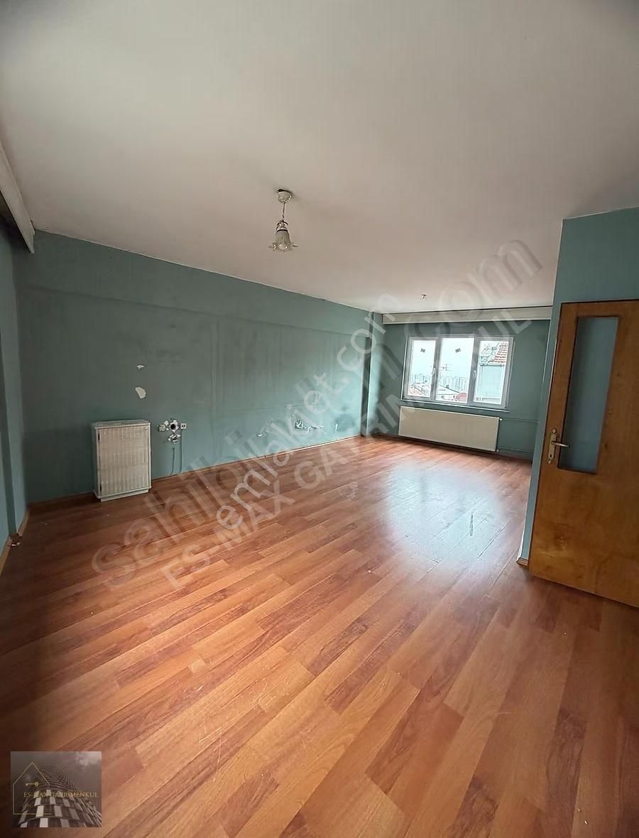 Yıldırım Umur Bey Mahallesinde Geniş 3+1 Kiralık Daire - Görsel 19