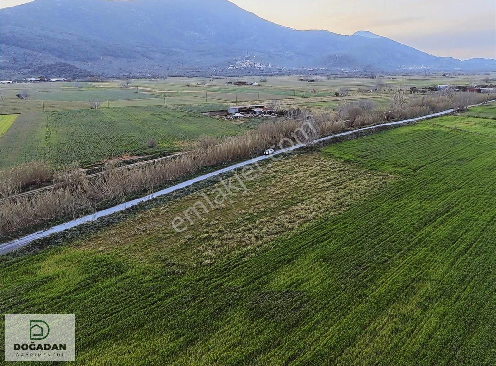 Doğadan Selimiye Merkezde Asfalta Cephe Yapı Koymaya Uygun Arazi - Görsel 18