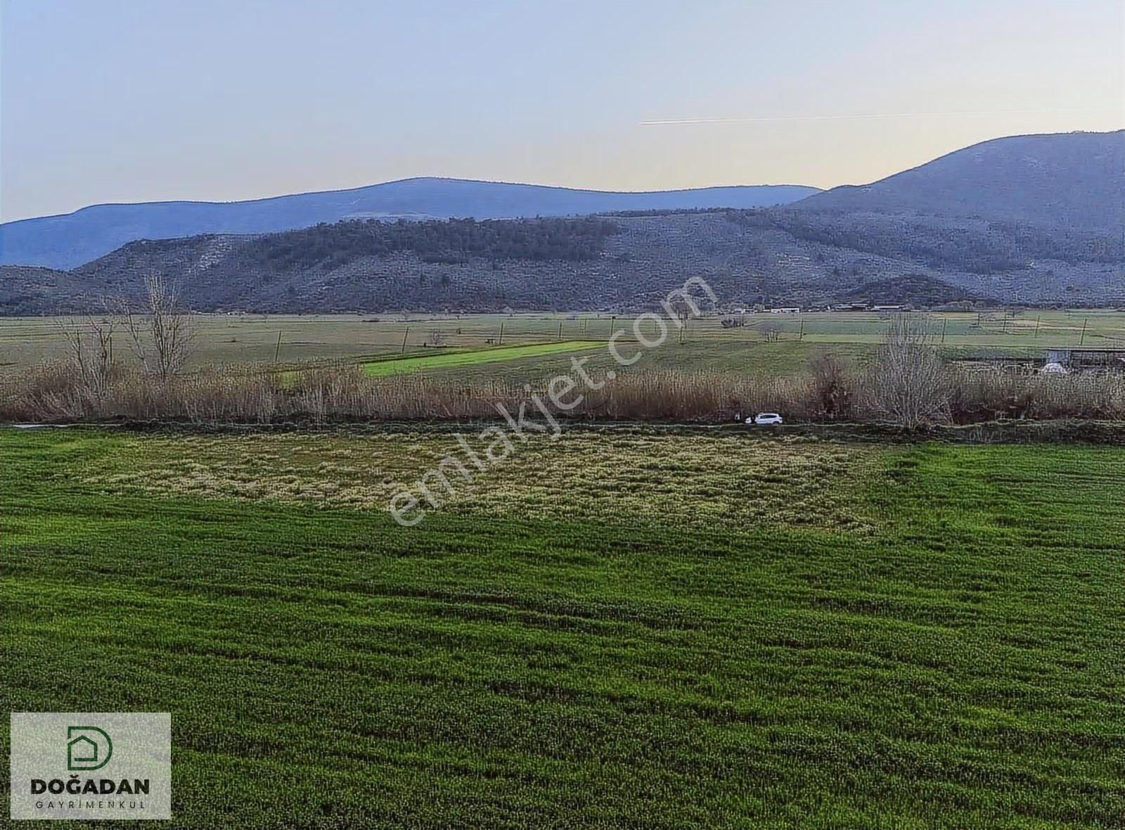 Doğadan Selimiye Merkezde Asfalta Cephe Yapı Koymaya Uygun Arazi - Görsel 23