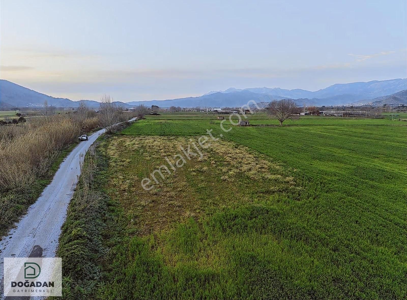 Doğadan Selimiye Merkezde Asfalta Cephe Yapı Koymaya Uygun Arazi - Görsel 14