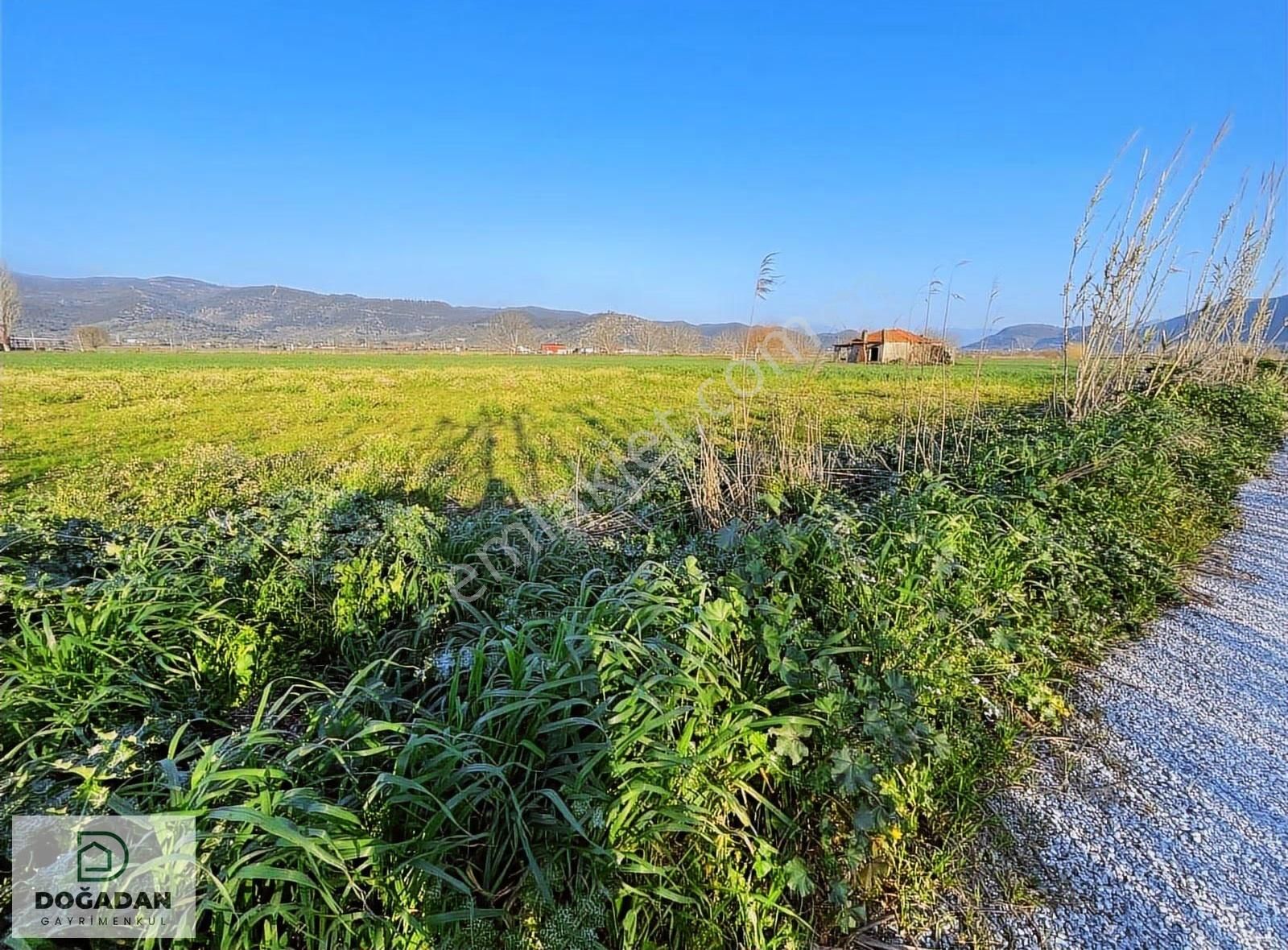 Doğadan Selimiye Merkezde Asfalta Cephe Yapı Koymaya Uygun Arazi - Görsel 8